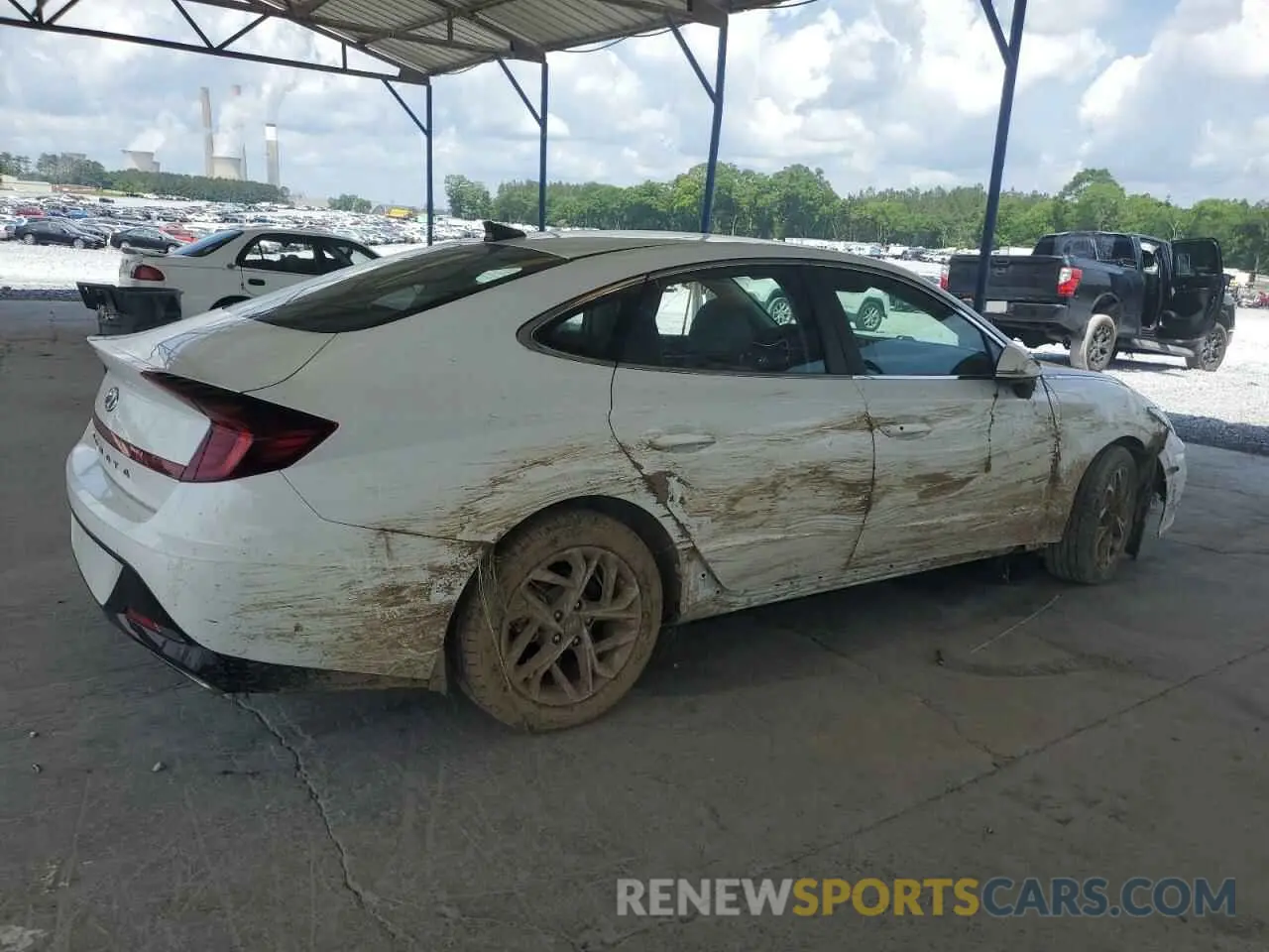 3 Photograph of a damaged car 5NPEL4JAXMH084669 HYUNDAI SONATA 2021