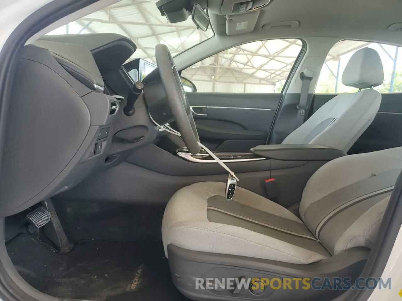 7 Photograph of a damaged car 5NPEL4JAXMH084669 HYUNDAI SONATA 2021