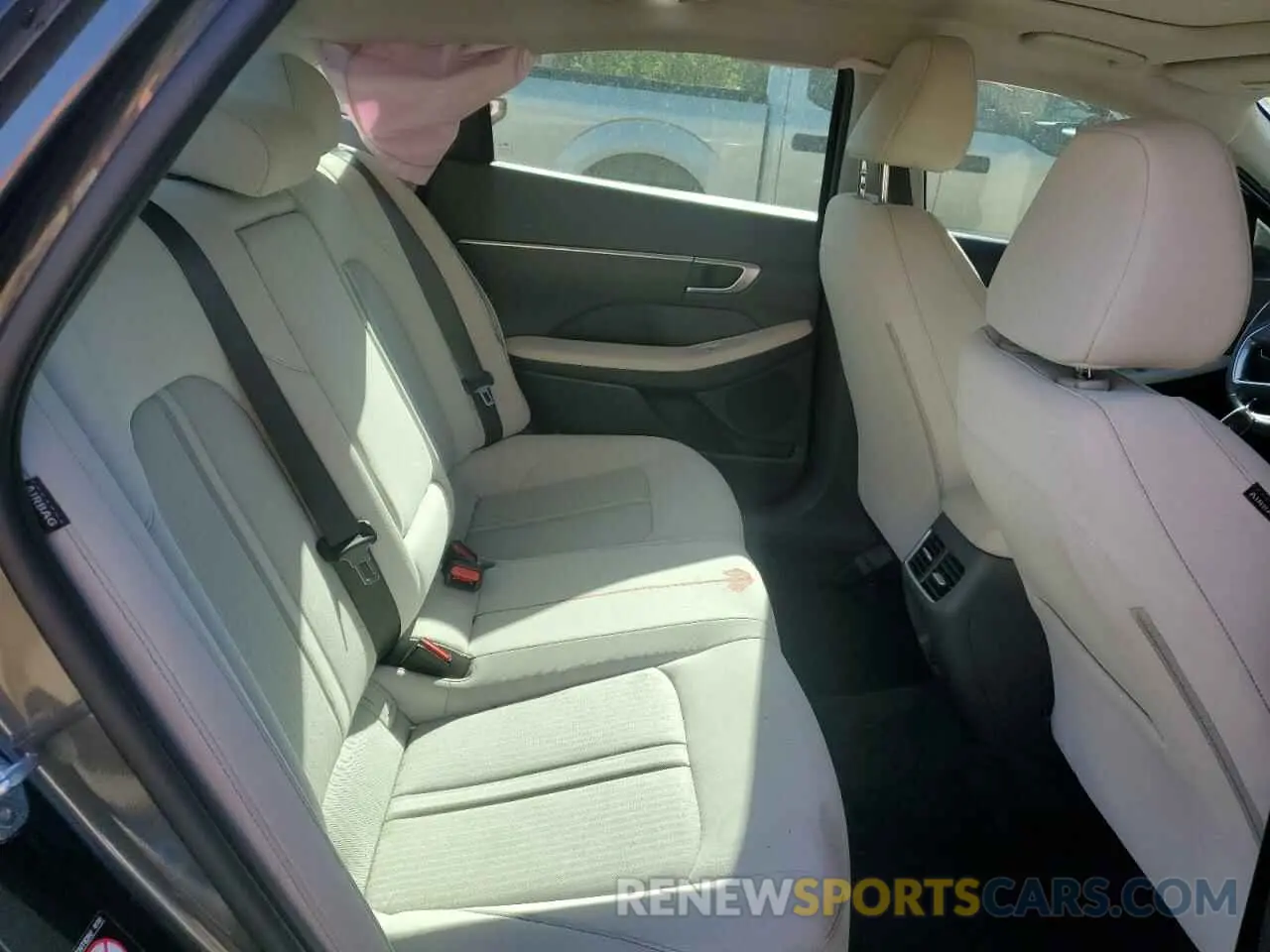 11 Photograph of a damaged car KMHL14JA4MA143909 HYUNDAI SONATA 2021