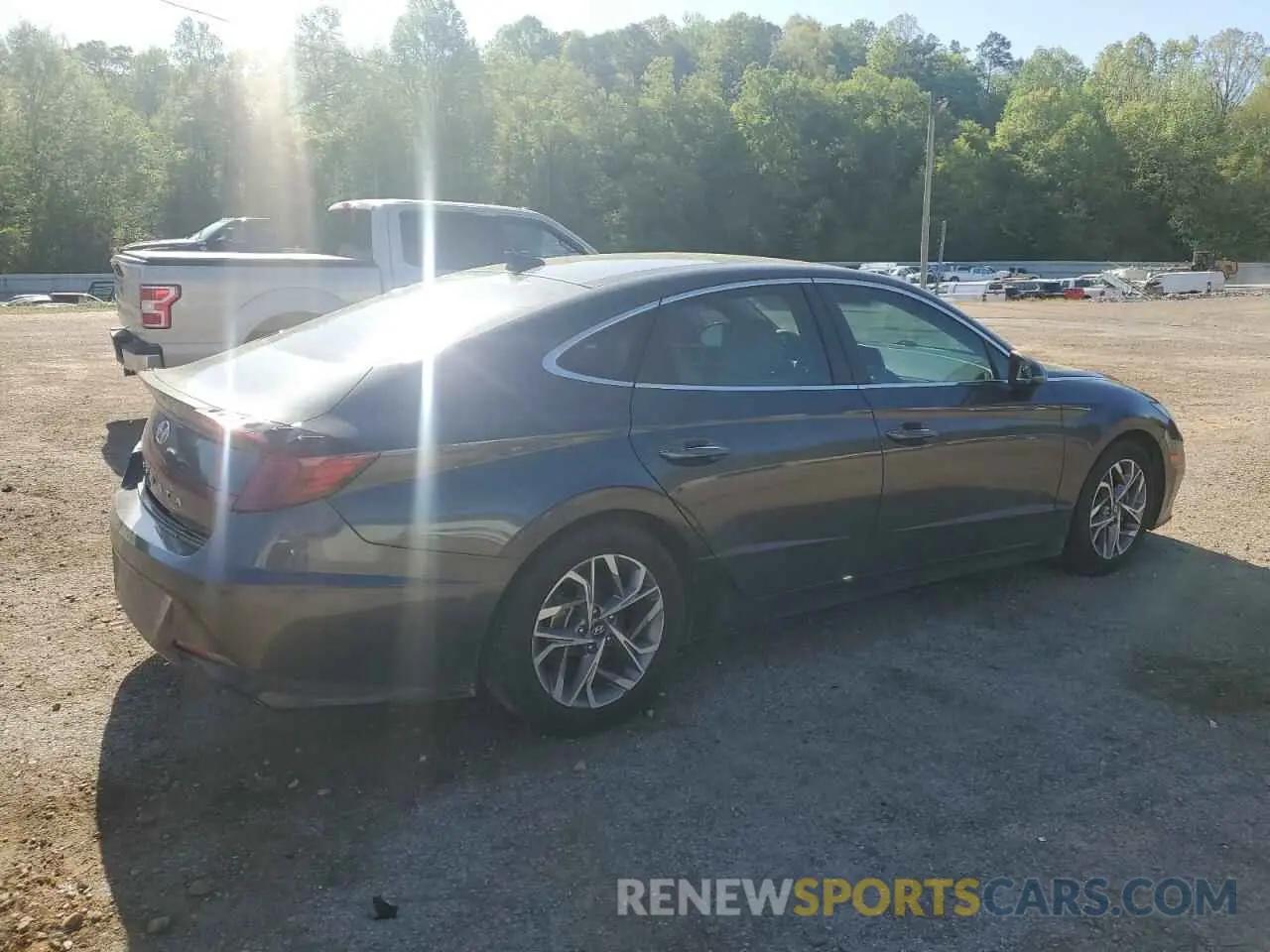 3 Photograph of a damaged car KMHL14JA4MA143909 HYUNDAI SONATA 2021