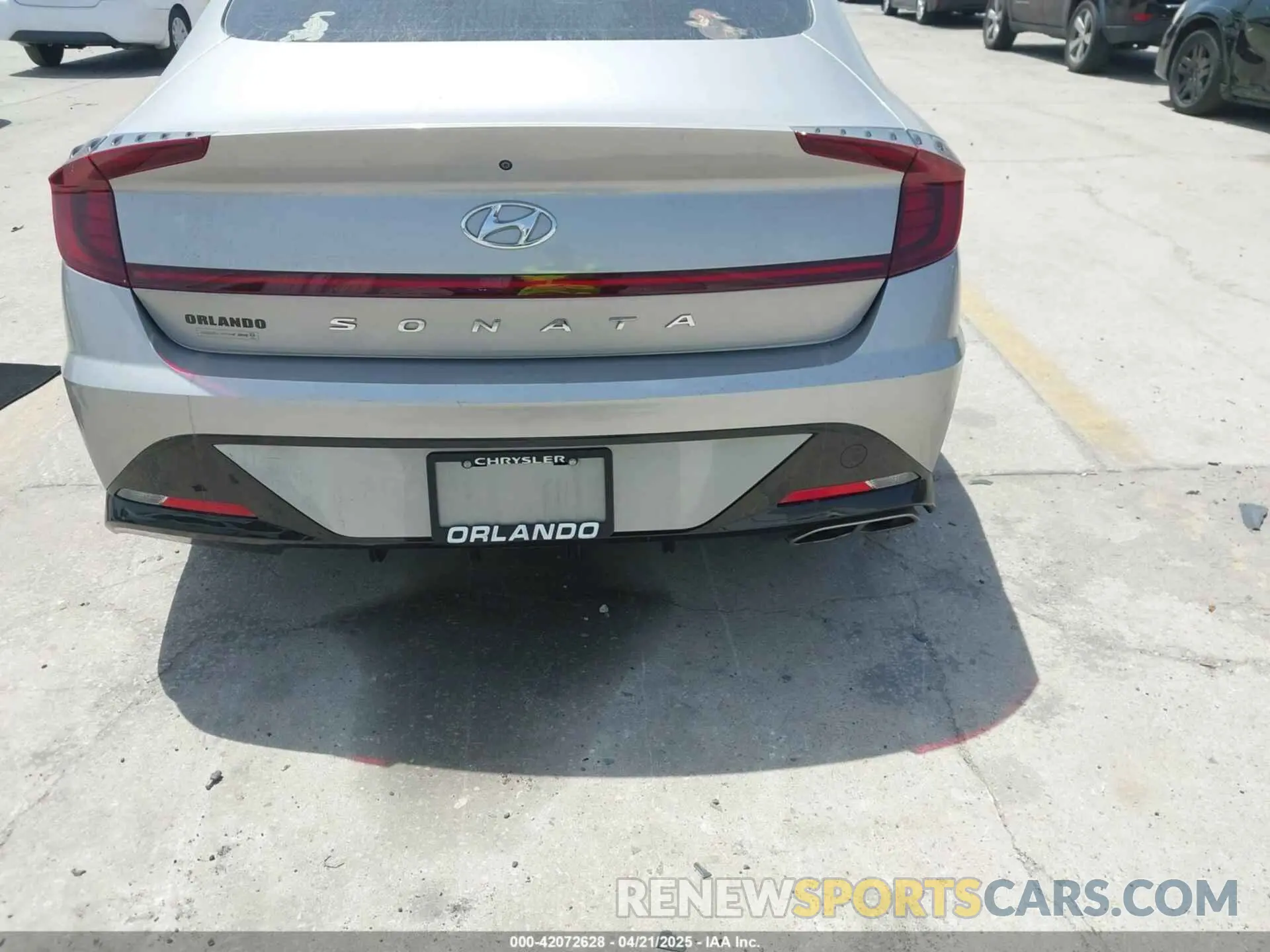 17 Photograph of a damaged car KMHL14JA4MA145062 HYUNDAI SONATA 2021