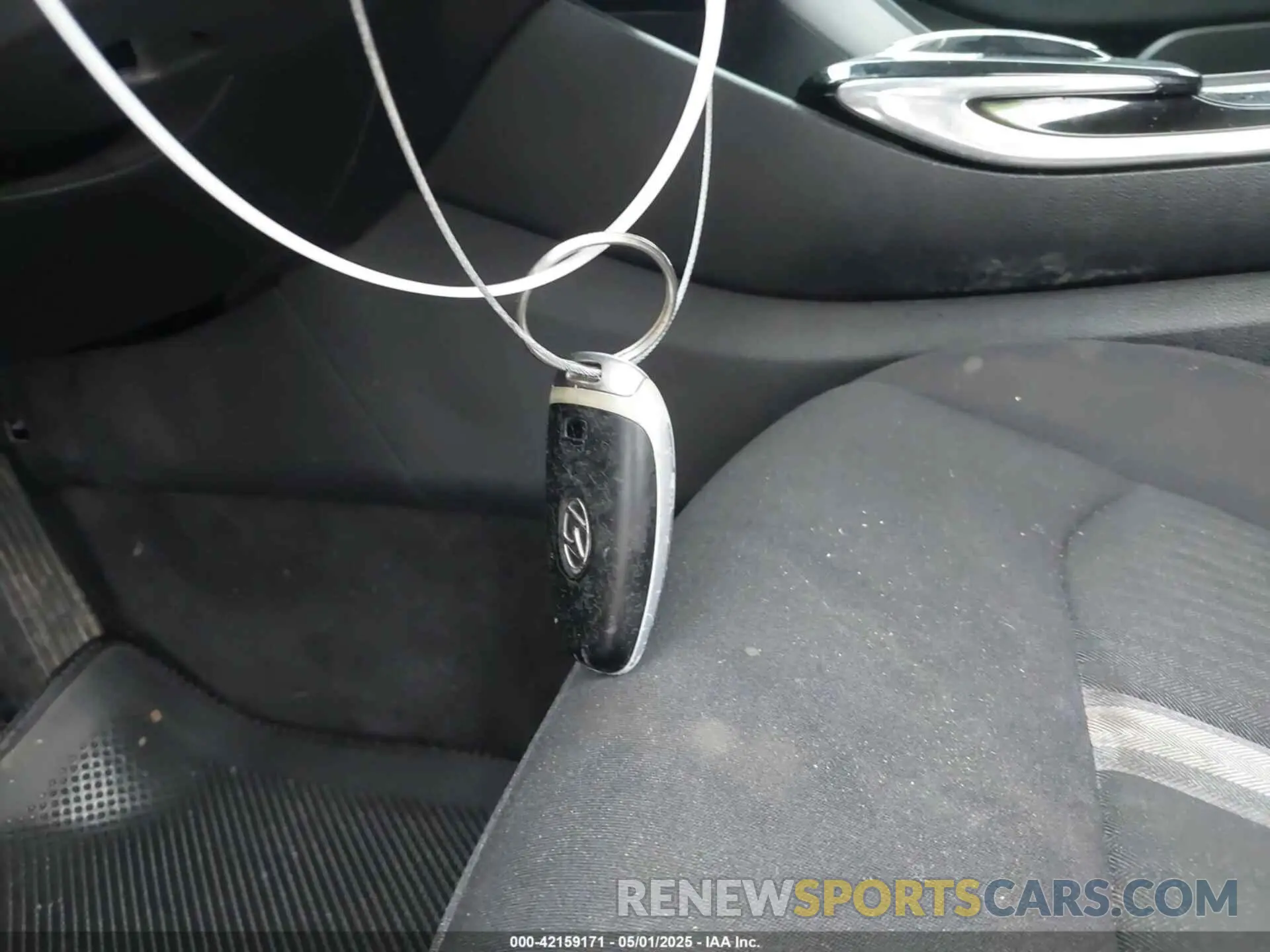 11 Photograph of a damaged car KMHL14JA5MA160167 HYUNDAI SONATA 2021