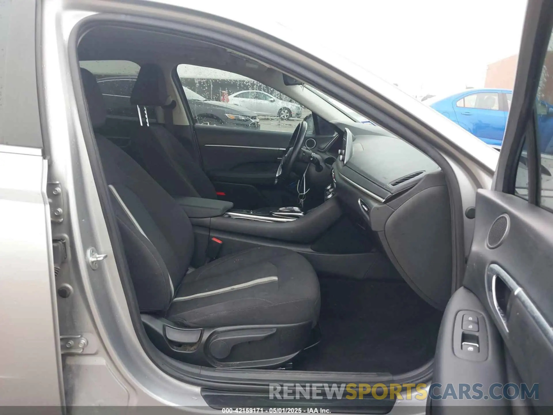 5 Photograph of a damaged car KMHL14JA5MA160167 HYUNDAI SONATA 2021