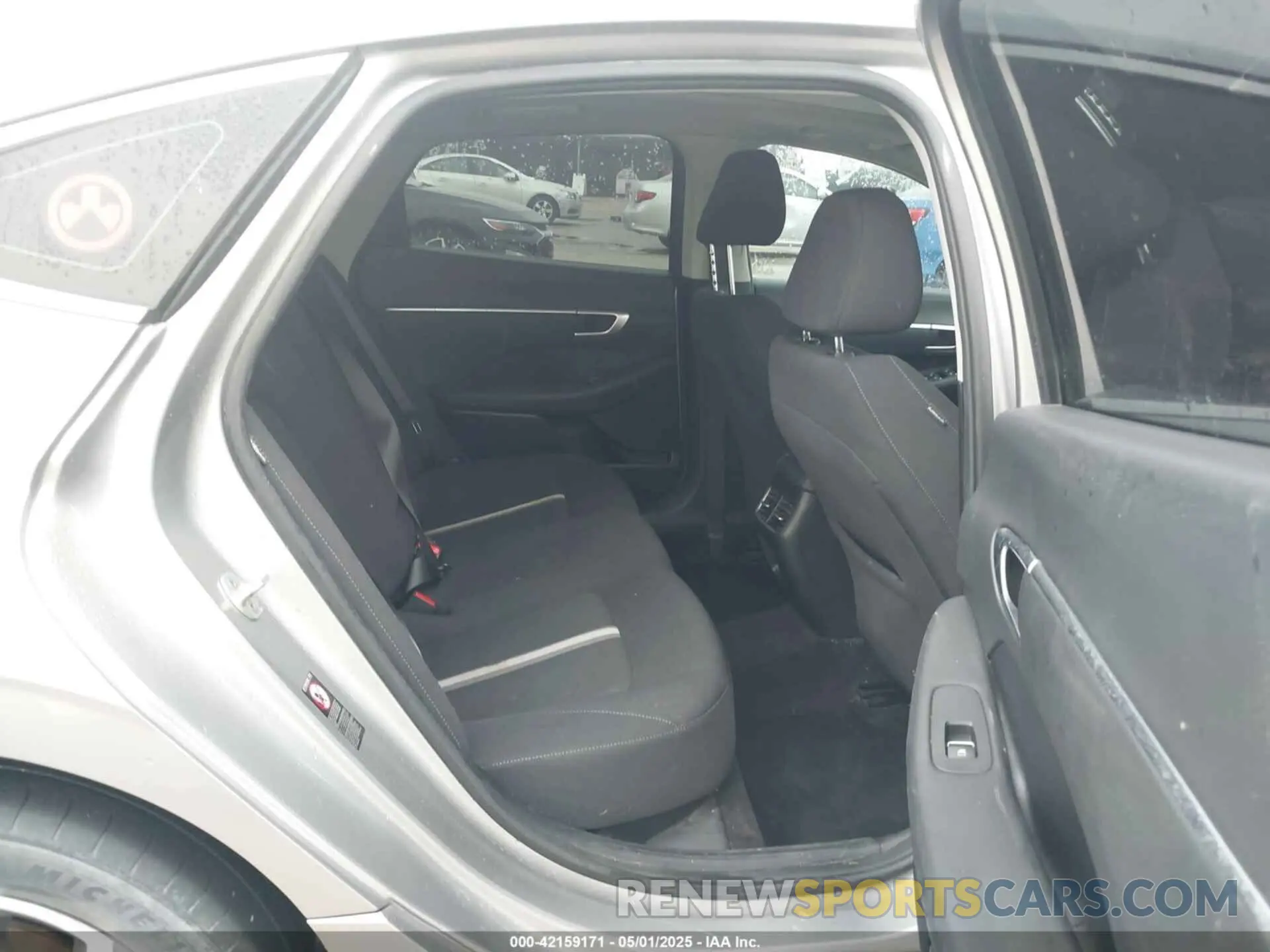 8 Photograph of a damaged car KMHL14JA5MA160167 HYUNDAI SONATA 2021