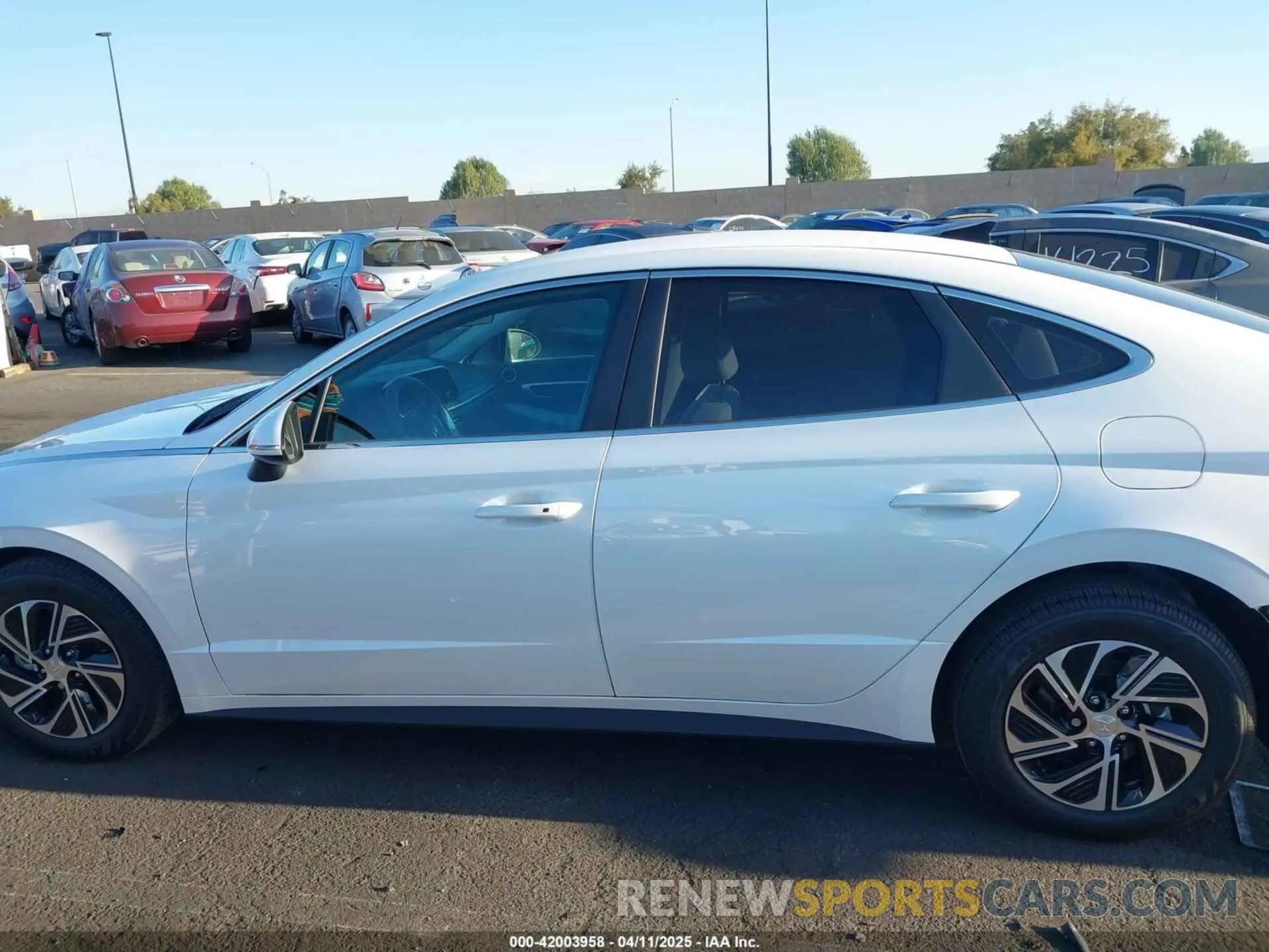 15 Photograph of a damaged car KMHL24JJ5MA035473 HYUNDAI SONATA 2021