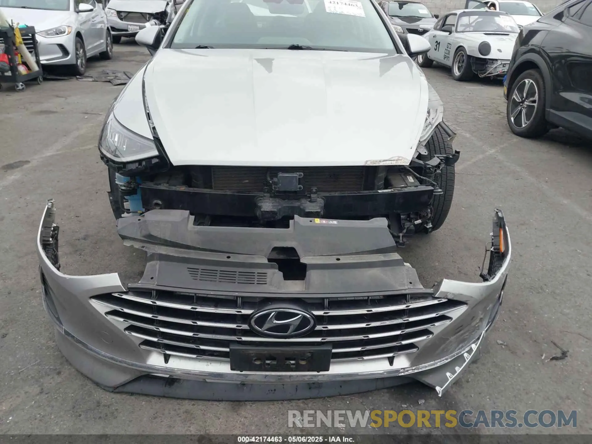 18 Photograph of a damaged car KMHL24JJ6MA023753 HYUNDAI SONATA 2021