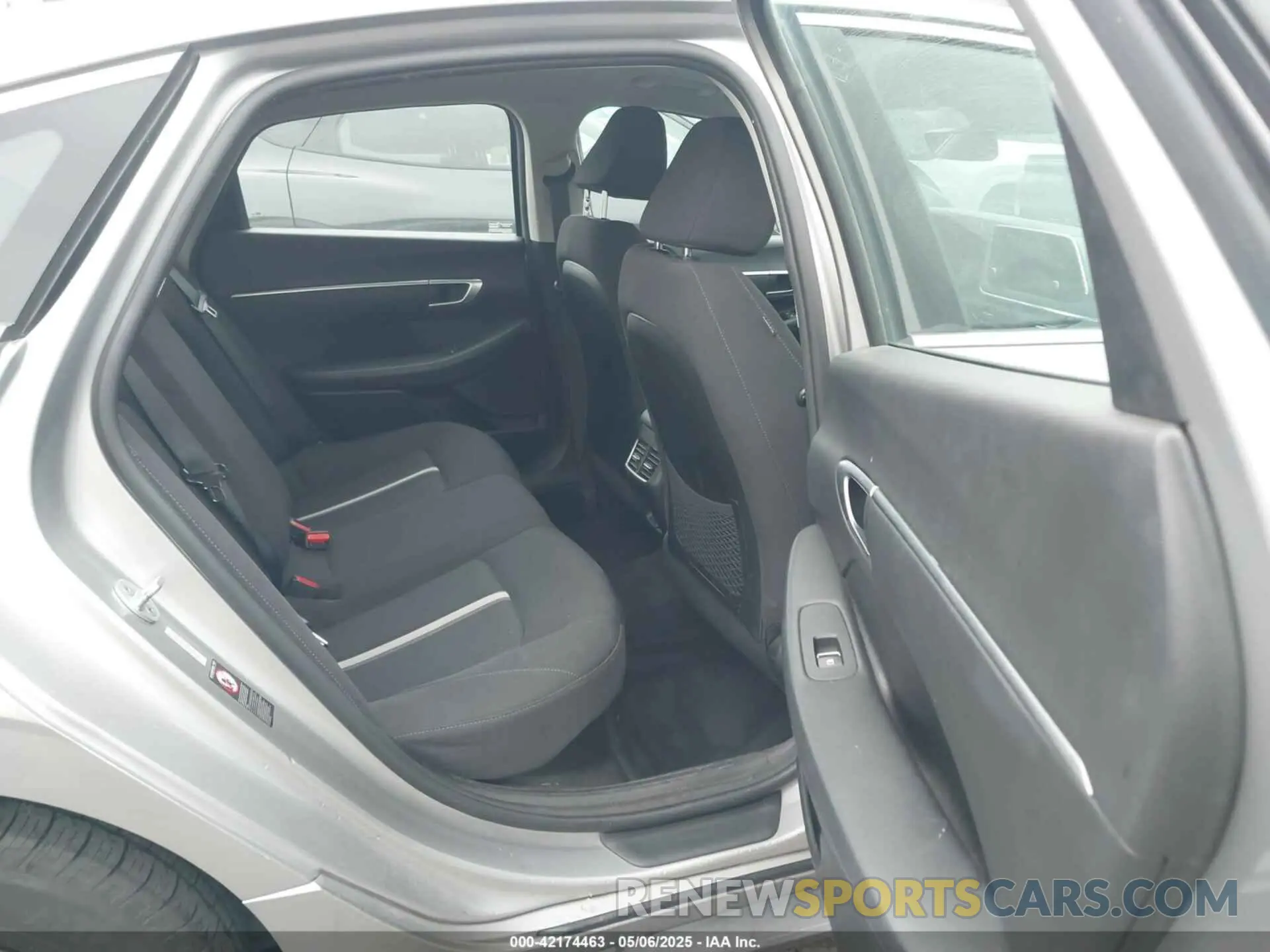 8 Photograph of a damaged car KMHL24JJ6MA023753 HYUNDAI SONATA 2021