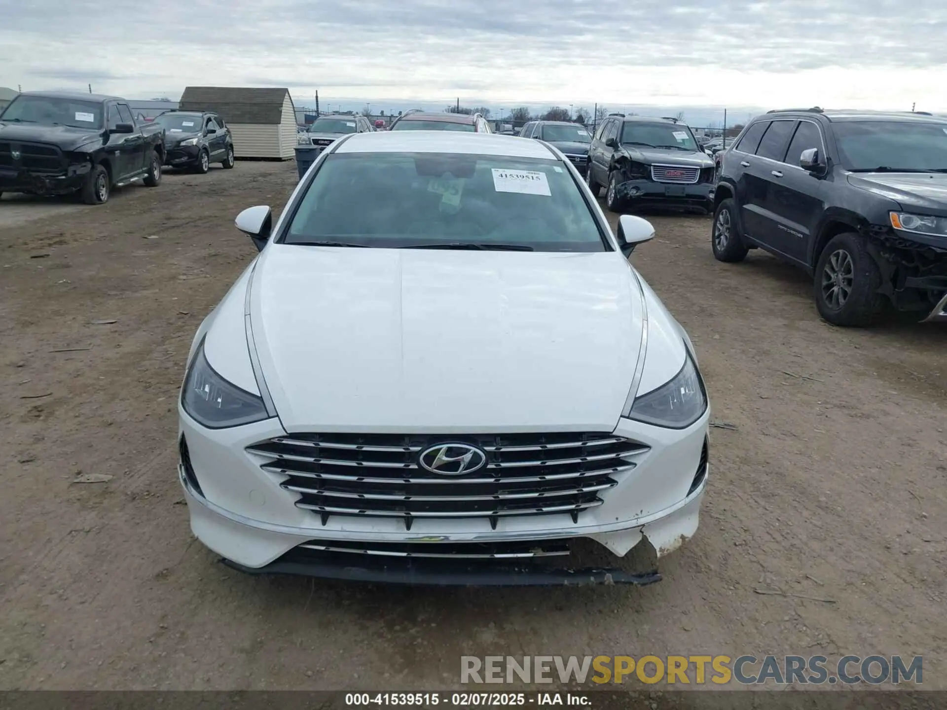12 Photograph of a damaged car KMHL24JJ6MA033392 HYUNDAI SONATA 2021