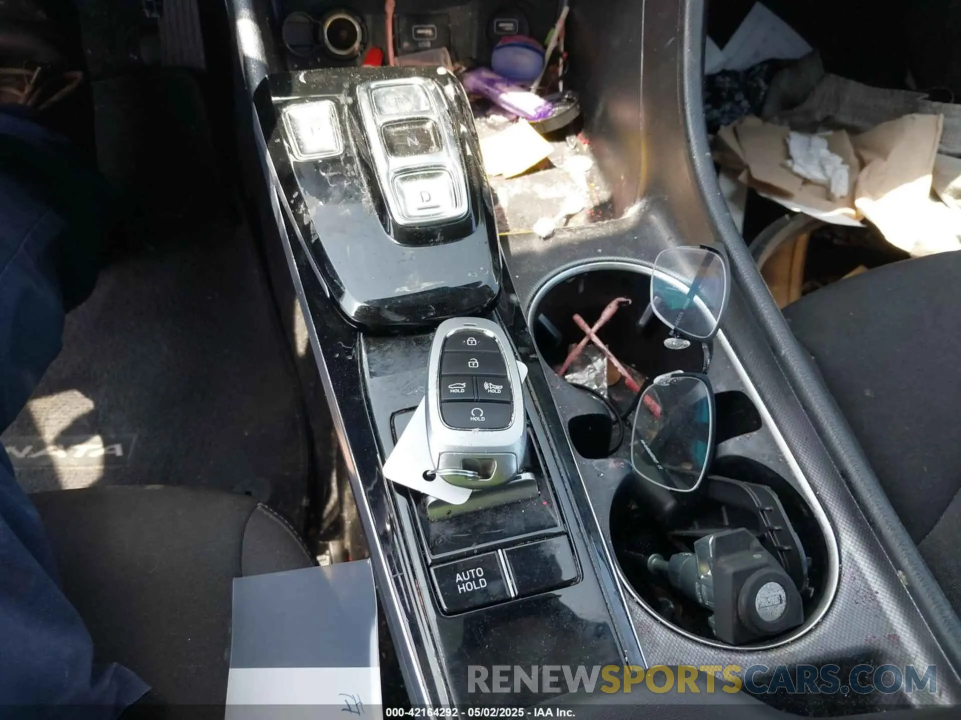 11 Photograph of a damaged car KMHL24JJ6MA033456 HYUNDAI SONATA 2021
