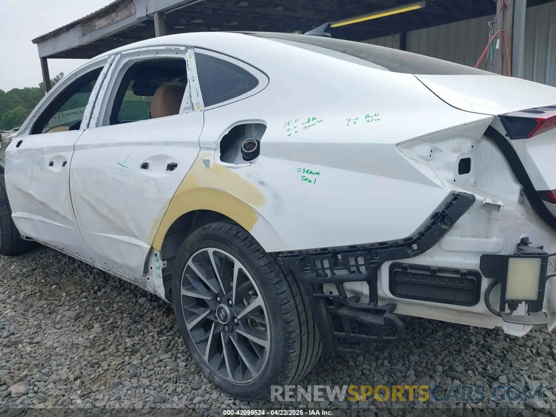 6 Photograph of a damaged car KMHL34J25MA154162 HYUNDAI SONATA 2021
