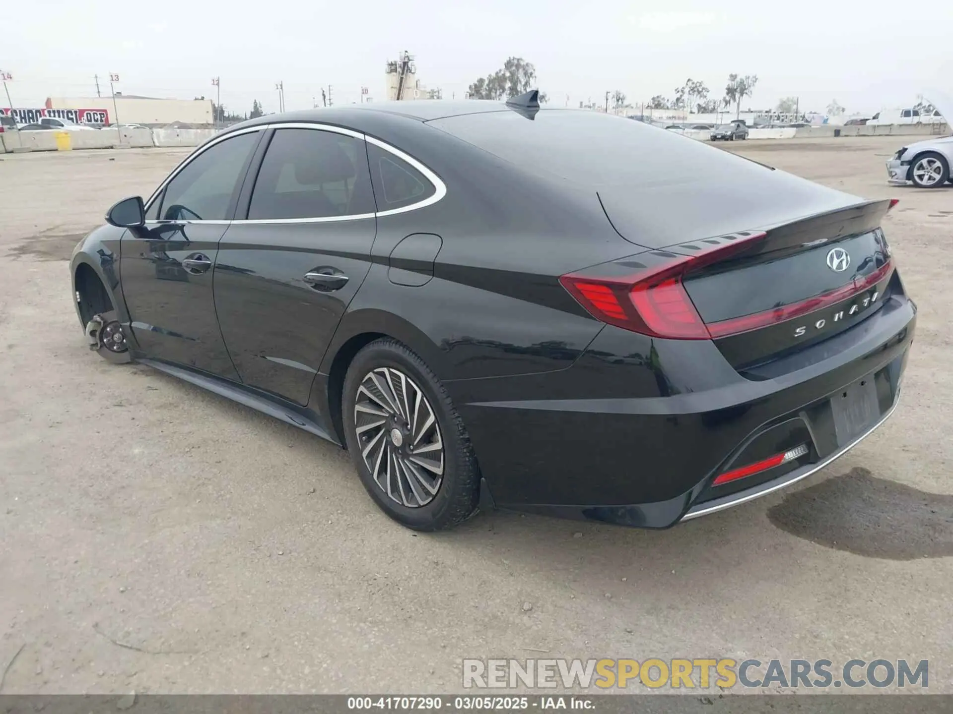 3 Photograph of a damaged car KMHL34JJ1MA024239 HYUNDAI SONATA 2021