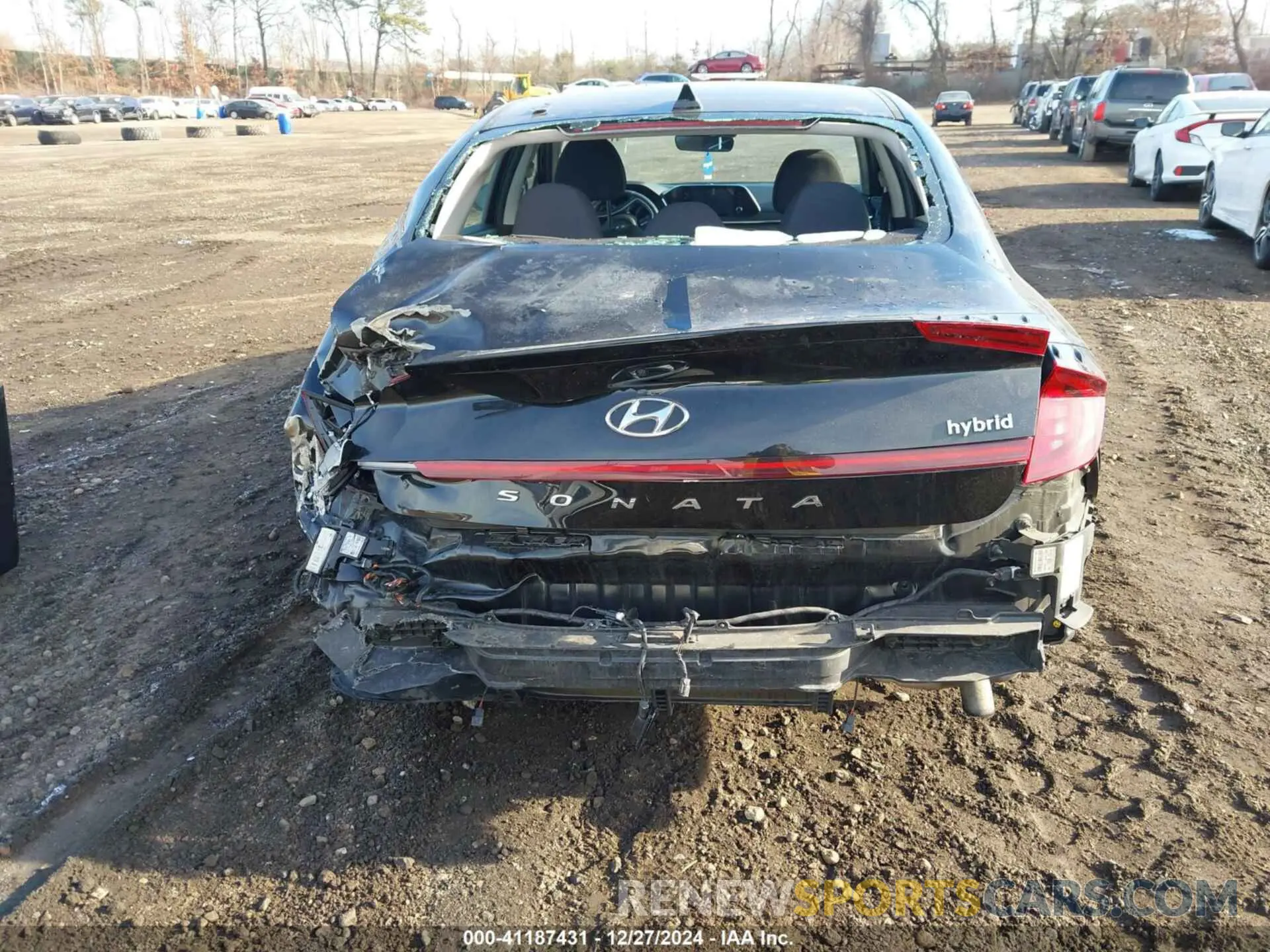 17 Photograph of a damaged car KMHL34JJ1MA027058 HYUNDAI SONATA 2021
