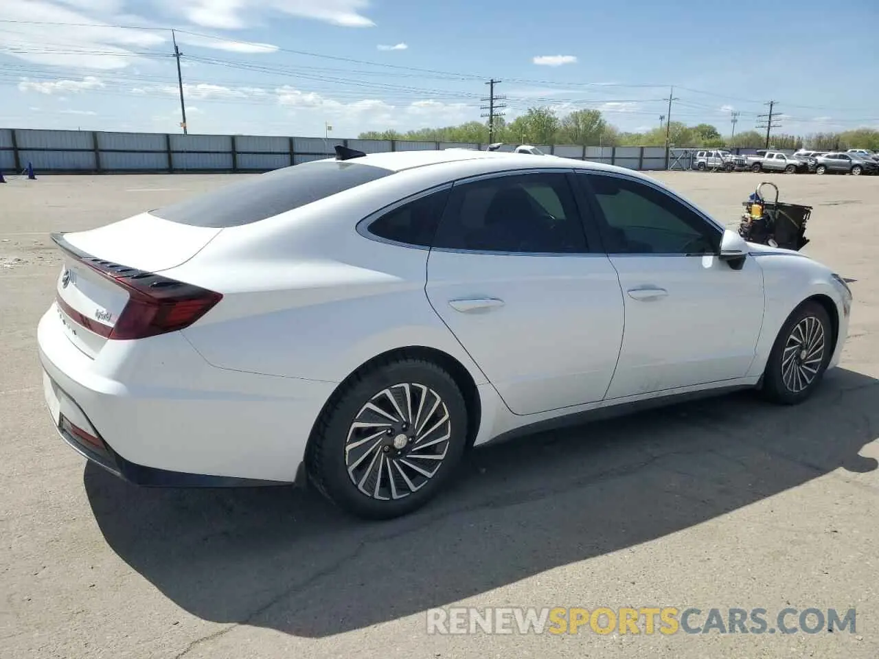 3 Photograph of a damaged car KMHL34JJ3MA024744 HYUNDAI SONATA 2021