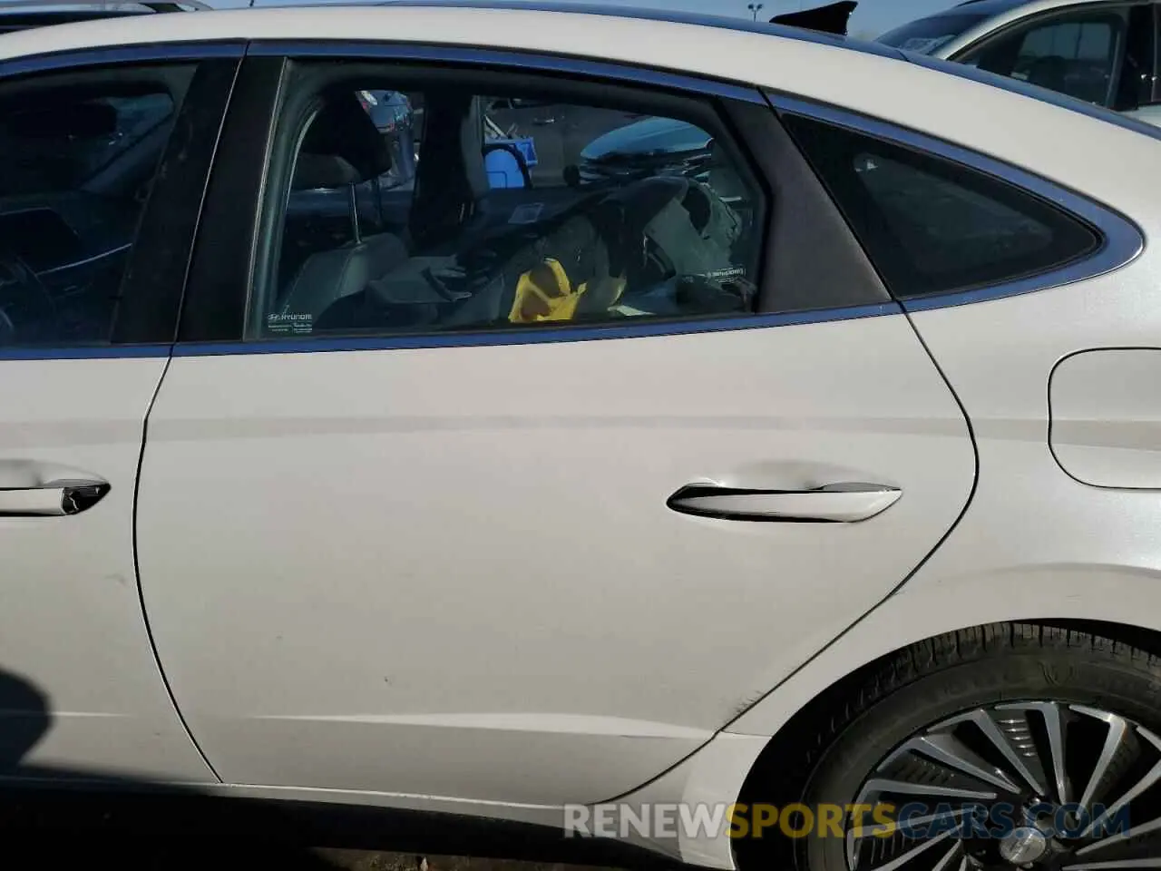 10 Photograph of a damaged car KMHL54JJ5MA024822 HYUNDAI SONATA 2021