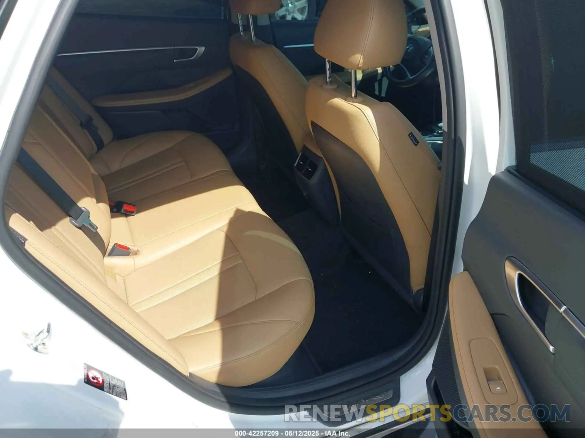 8 Photograph of a damaged car KMHL54JJ9MA021955 HYUNDAI SONATA 2021