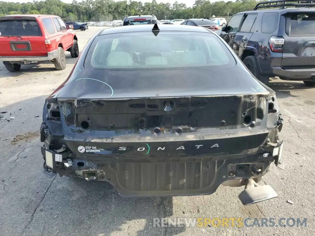 6 Photograph of a damaged car KMHL64JA0MA143147 HYUNDAI SONATA 2021