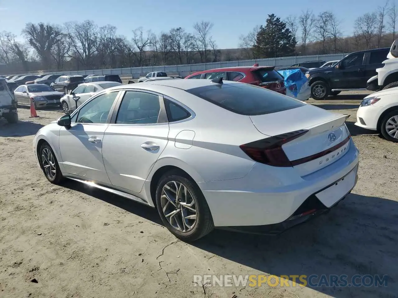 2 Photograph of a damaged car KMHL64JA1MA152911 HYUNDAI SONATA 2021