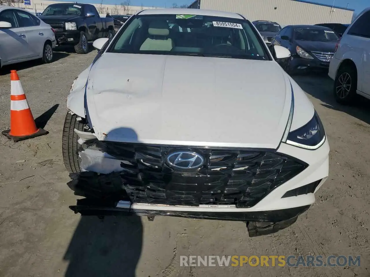 5 Photograph of a damaged car KMHL64JA1MA152911 HYUNDAI SONATA 2021