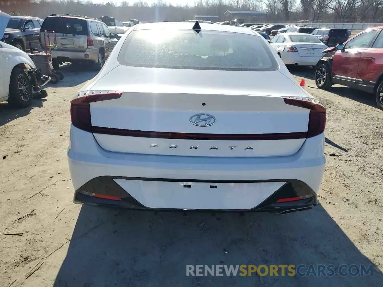 6 Photograph of a damaged car KMHL64JA1MA152911 HYUNDAI SONATA 2021