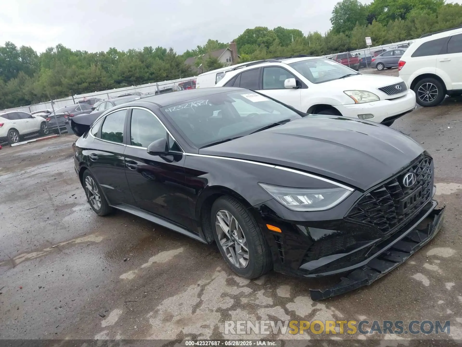 1 Photograph of a damaged car KMHL64JA1MA160846 HYUNDAI SONATA 2021