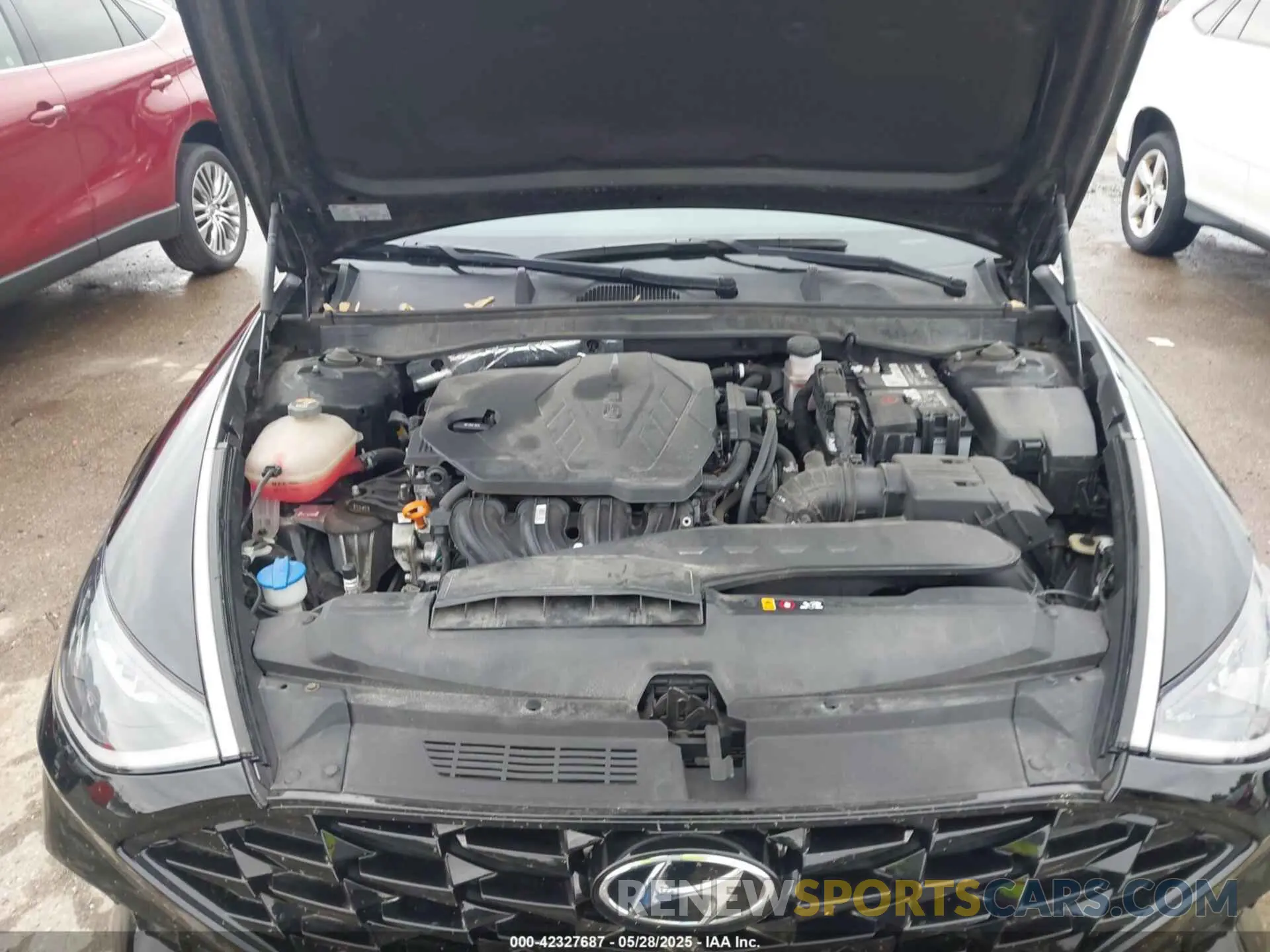 10 Photograph of a damaged car KMHL64JA1MA160846 HYUNDAI SONATA 2021