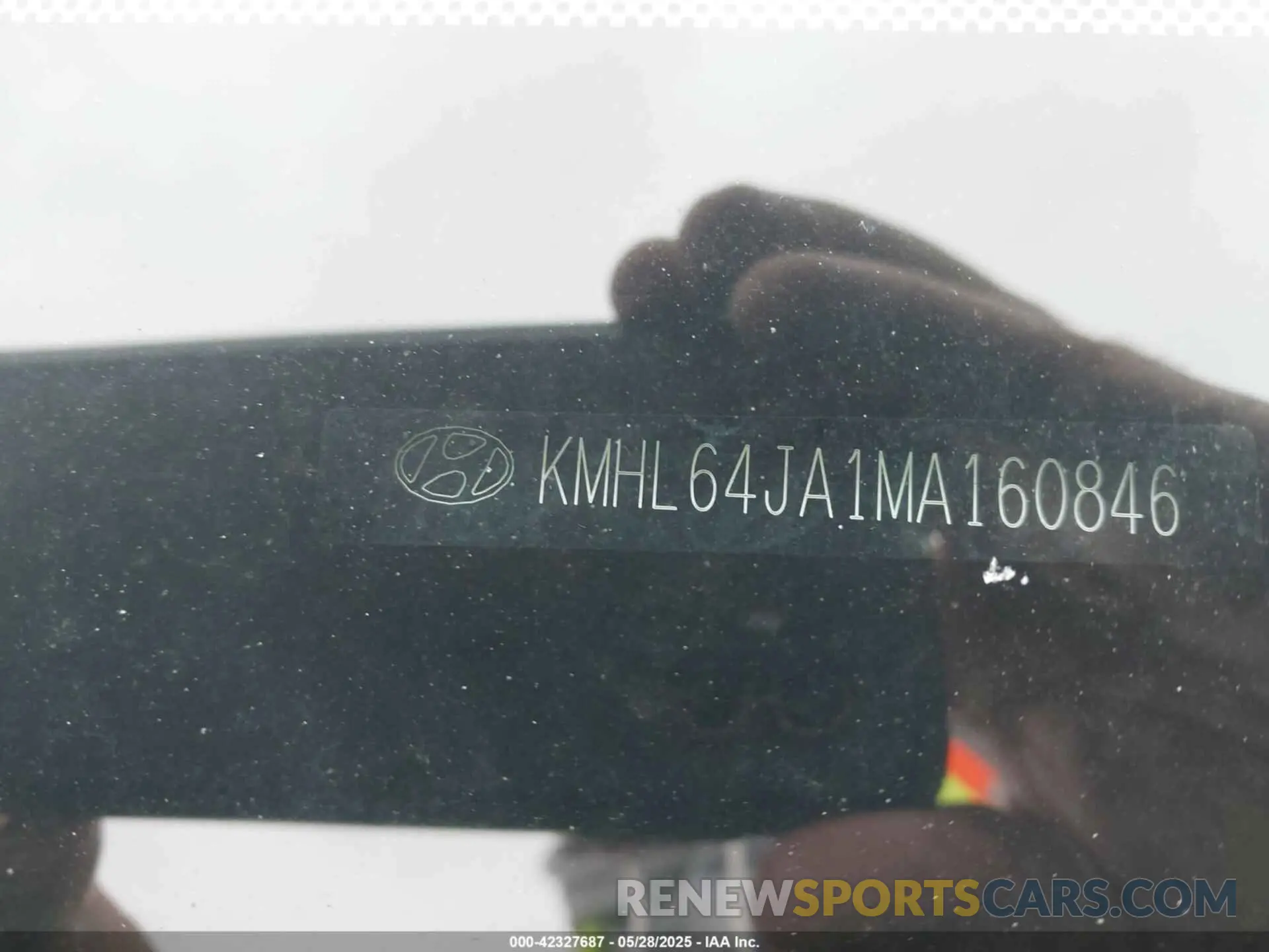 9 Photograph of a damaged car KMHL64JA1MA160846 HYUNDAI SONATA 2021