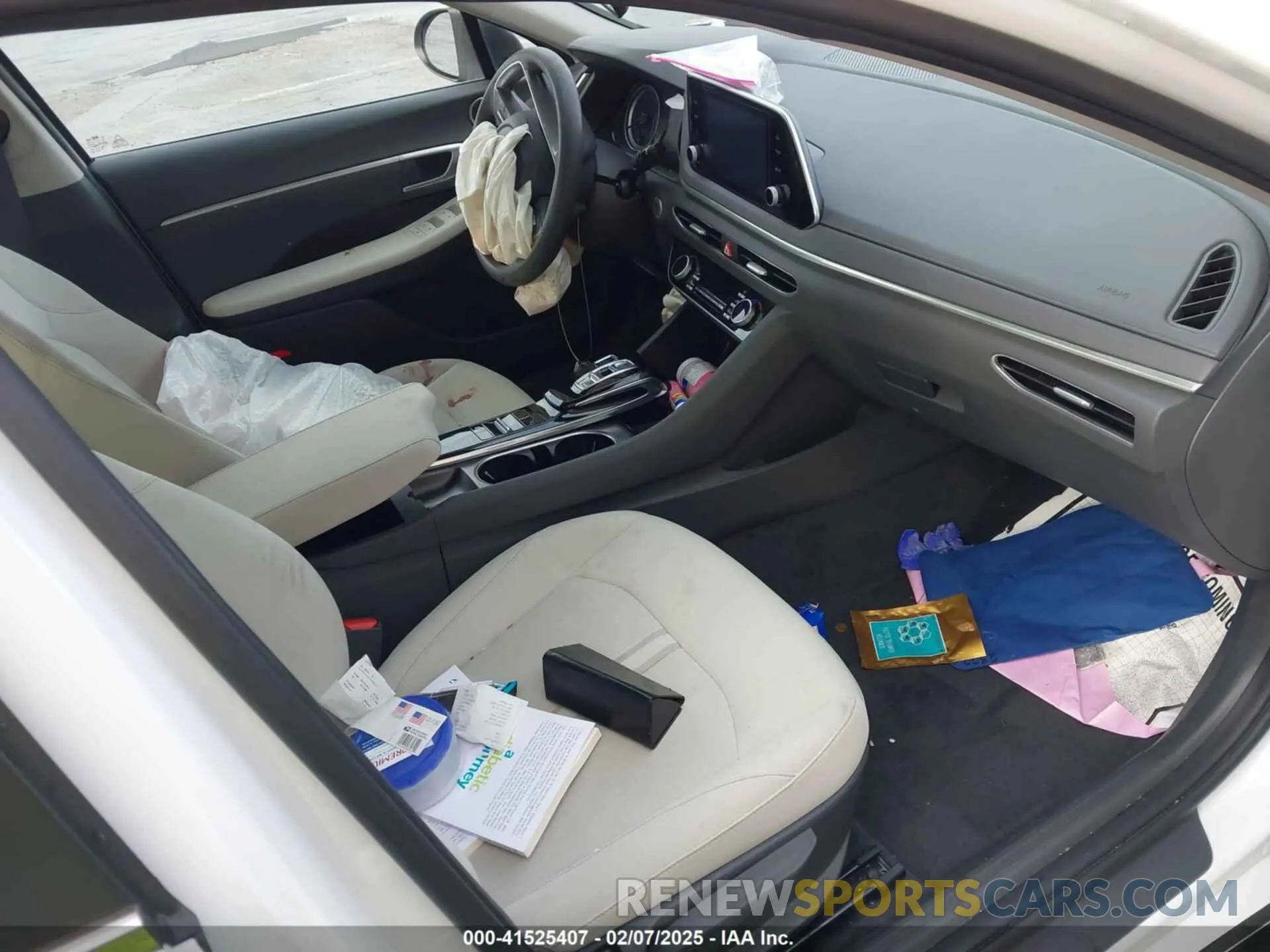 5 Photograph of a damaged car KMHL64JA3MA153042 HYUNDAI SONATA 2021