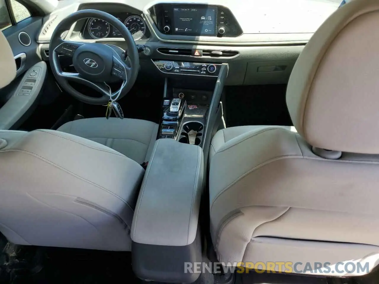 8 Photograph of a damaged car KMHL64JA3MA158984 HYUNDAI SONATA 2021