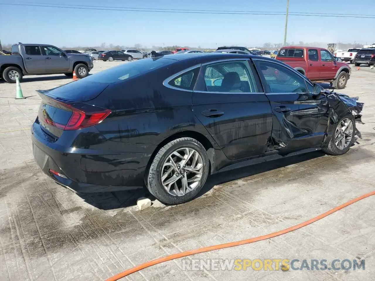 3 Photograph of a damaged car KMHL64JA4MA143927 HYUNDAI SONATA 2021