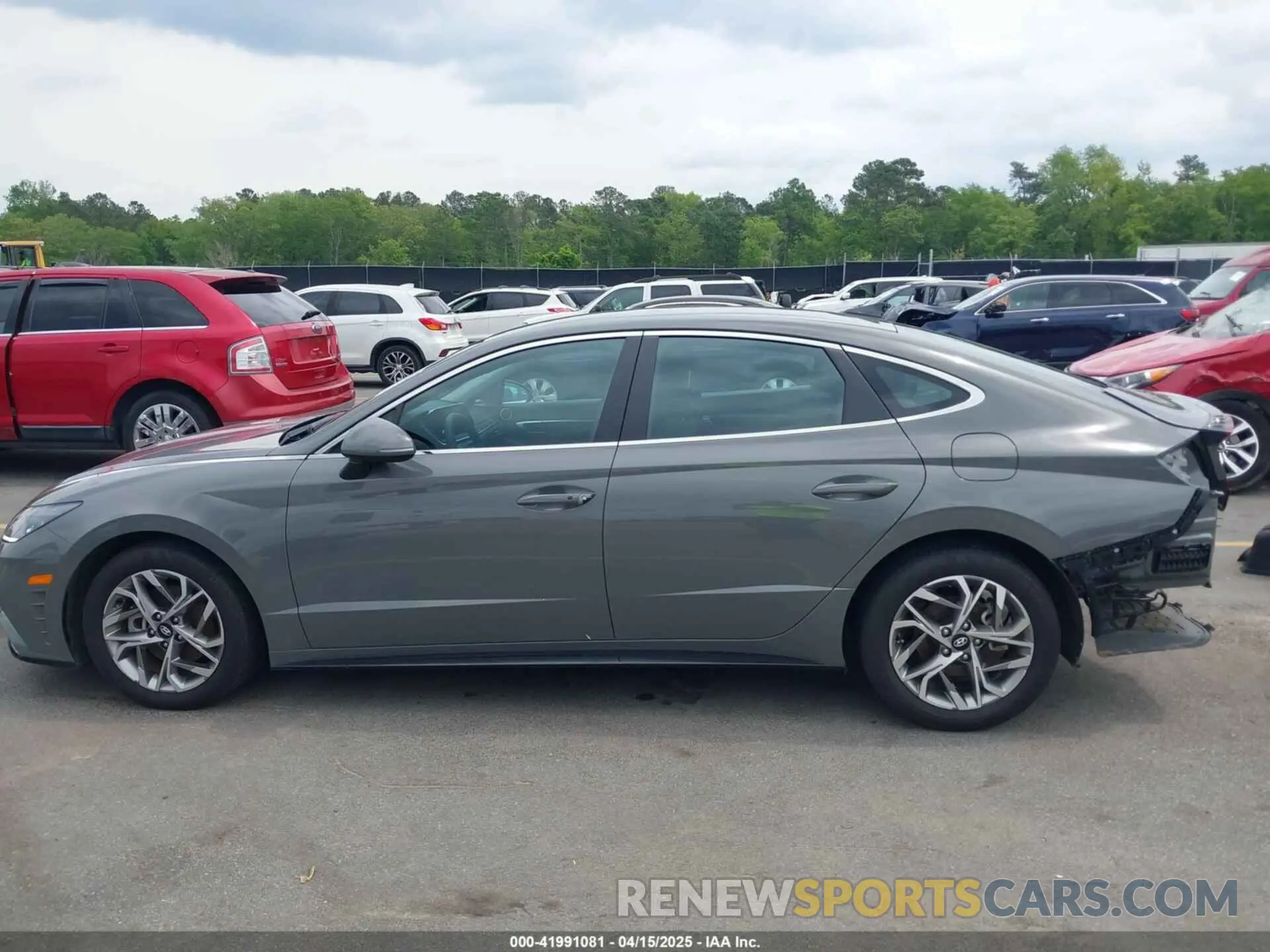 15 Photograph of a damaged car KMHL64JA4MA150733 HYUNDAI SONATA 2021