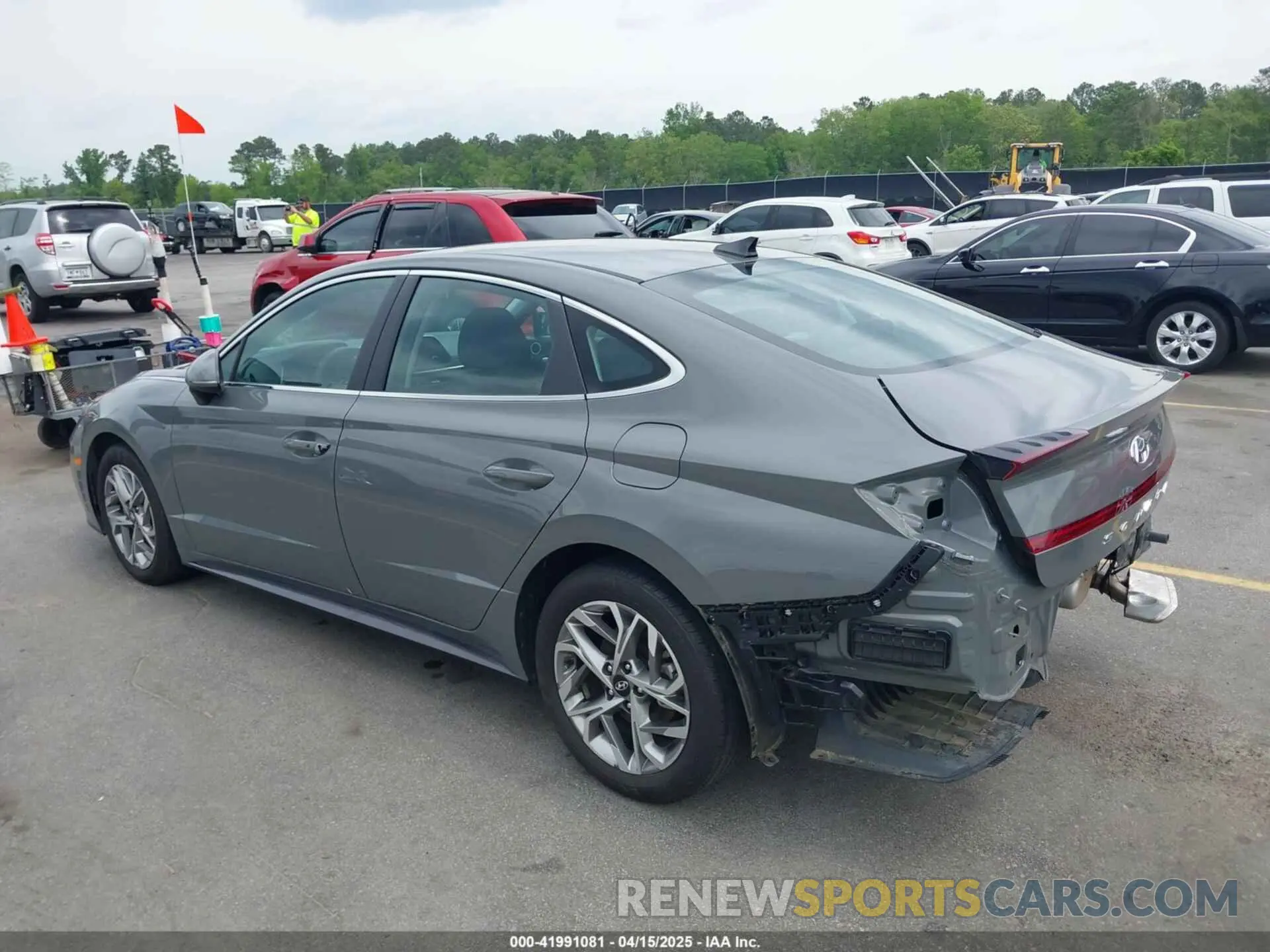 3 Photograph of a damaged car KMHL64JA4MA150733 HYUNDAI SONATA 2021