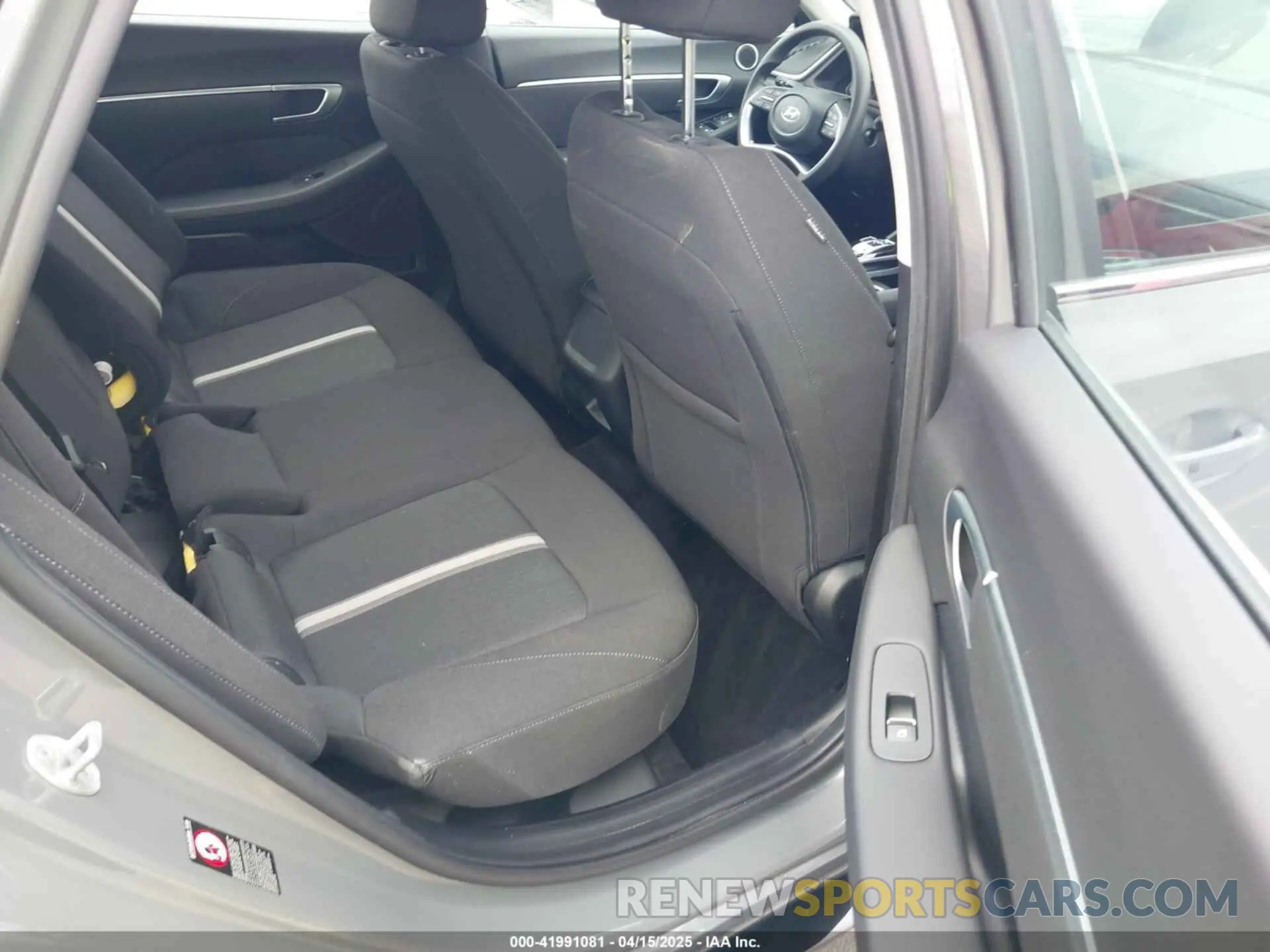 8 Photograph of a damaged car KMHL64JA4MA150733 HYUNDAI SONATA 2021