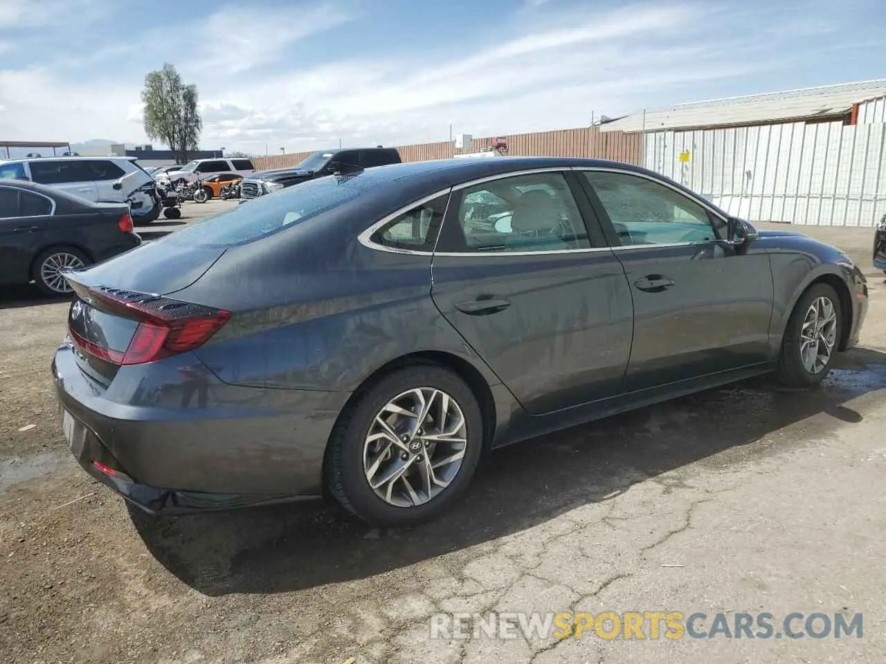 3 Photograph of a damaged car KMHL64JA6MA155027 HYUNDAI SONATA 2021
