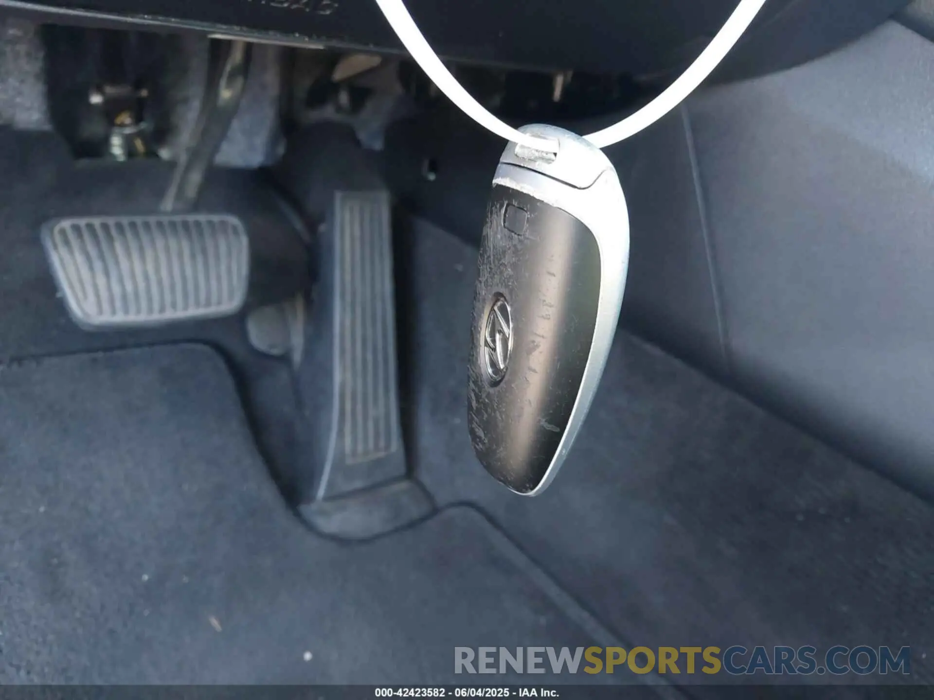 11 Photograph of a damaged car KMHL64JA7MA149379 HYUNDAI SONATA 2021
