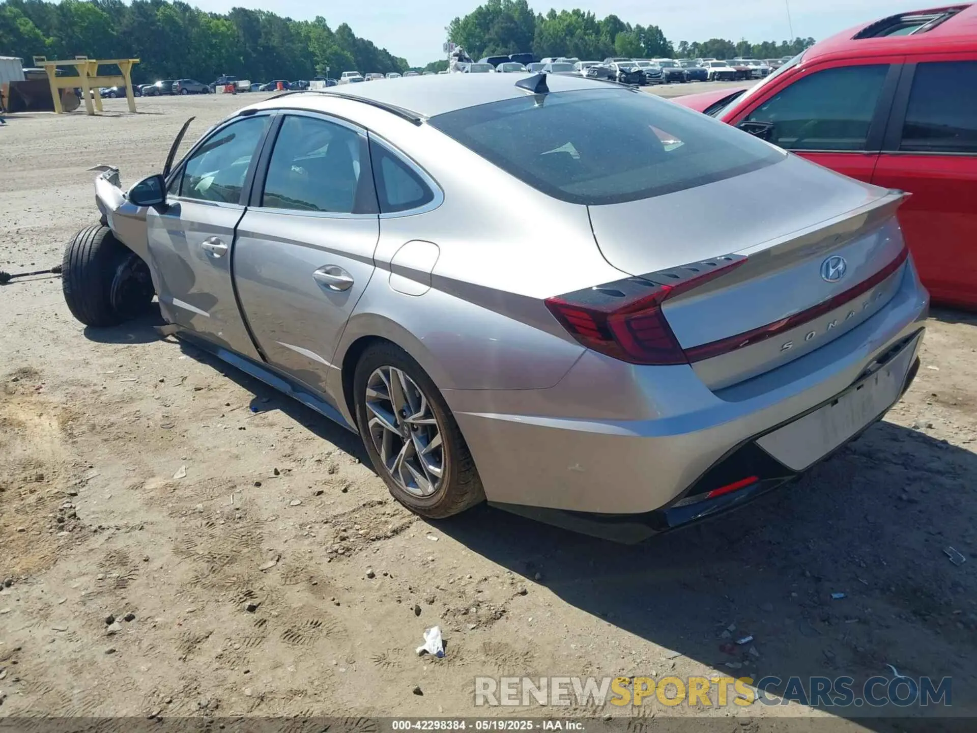 3 Photograph of a damaged car KMHL64JA8MA148743 HYUNDAI SONATA 2021