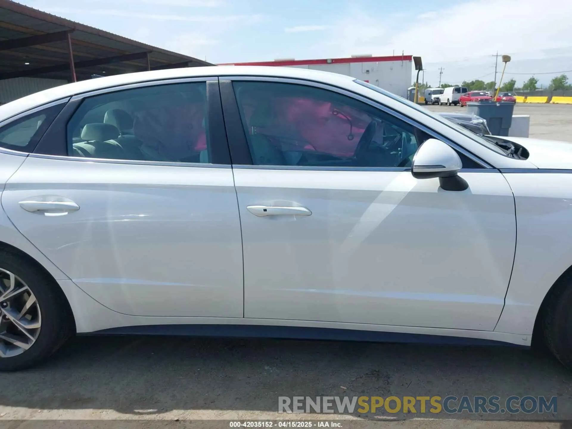 13 Photograph of a damaged car KMHL64JA9MA155197 HYUNDAI SONATA 2021