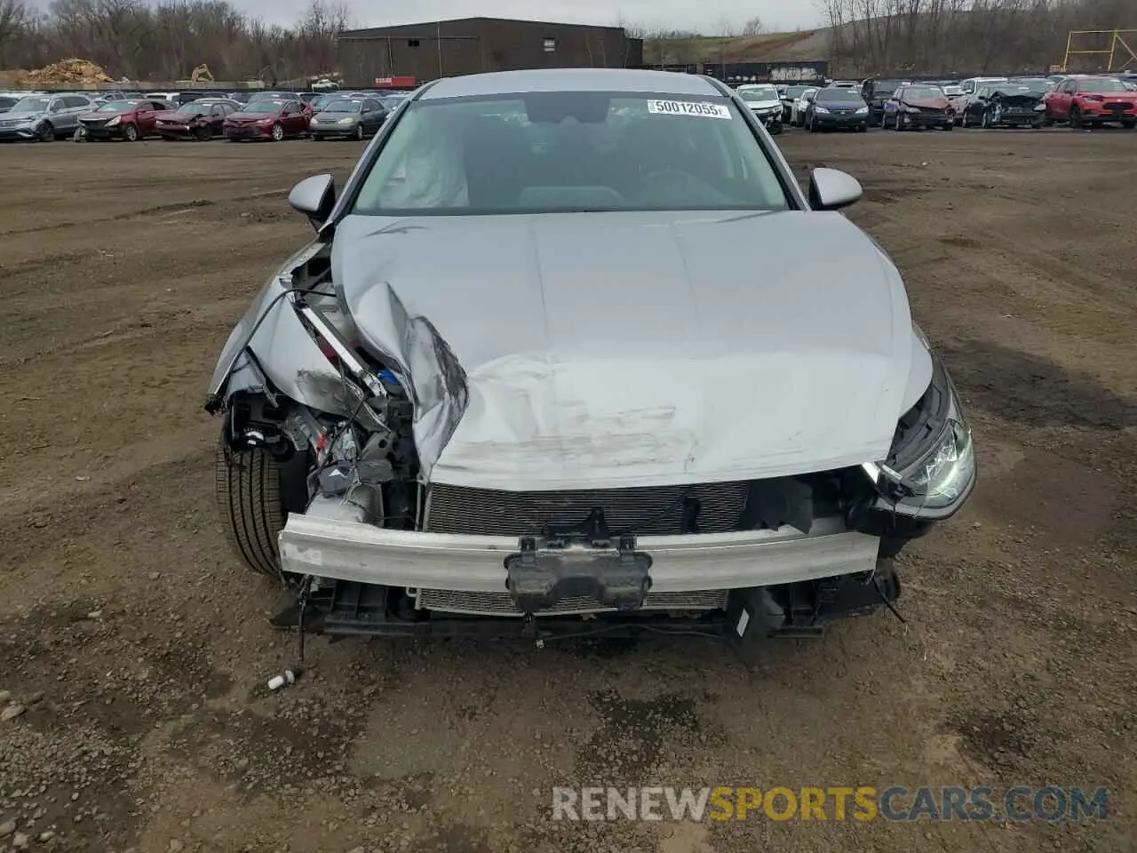 5 Photograph of a damaged car 5NPEG4JA0NH133593 HYUNDAI SONATA 2022