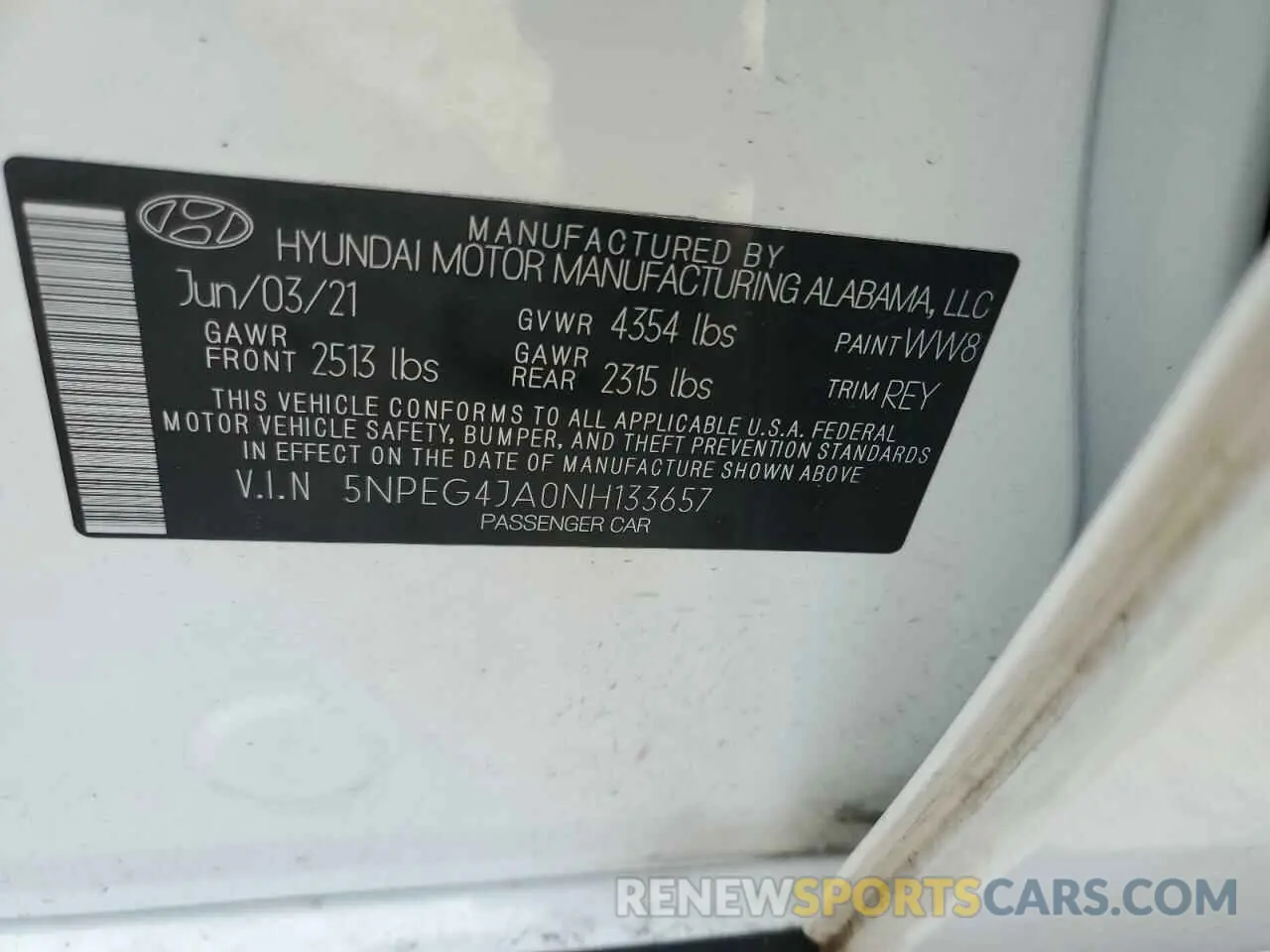 14 Photograph of a damaged car 5NPEG4JA0NH133657 HYUNDAI SONATA 2022