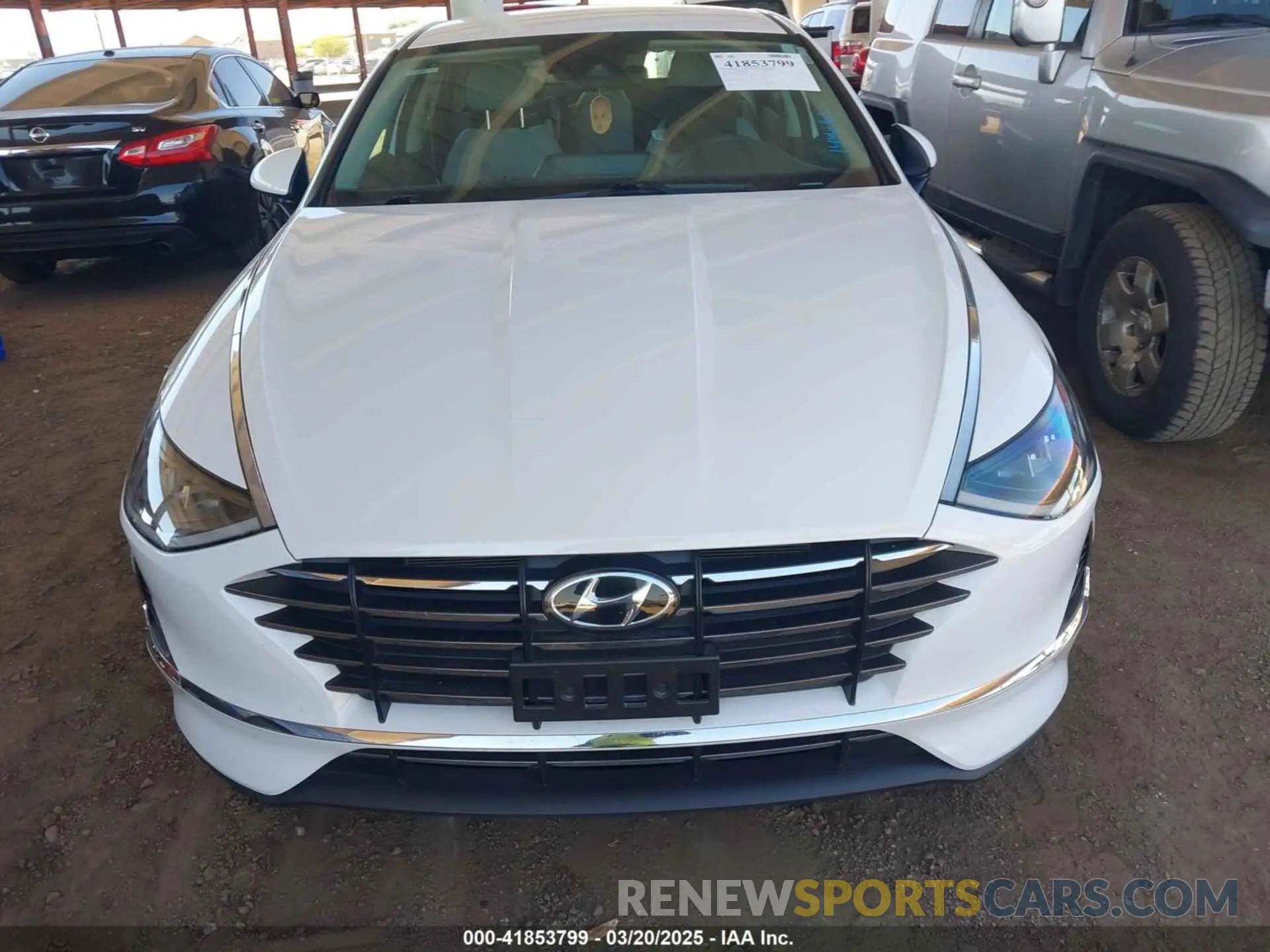 6 Photograph of a damaged car 5NPEG4JA1NH144263 HYUNDAI SONATA 2022