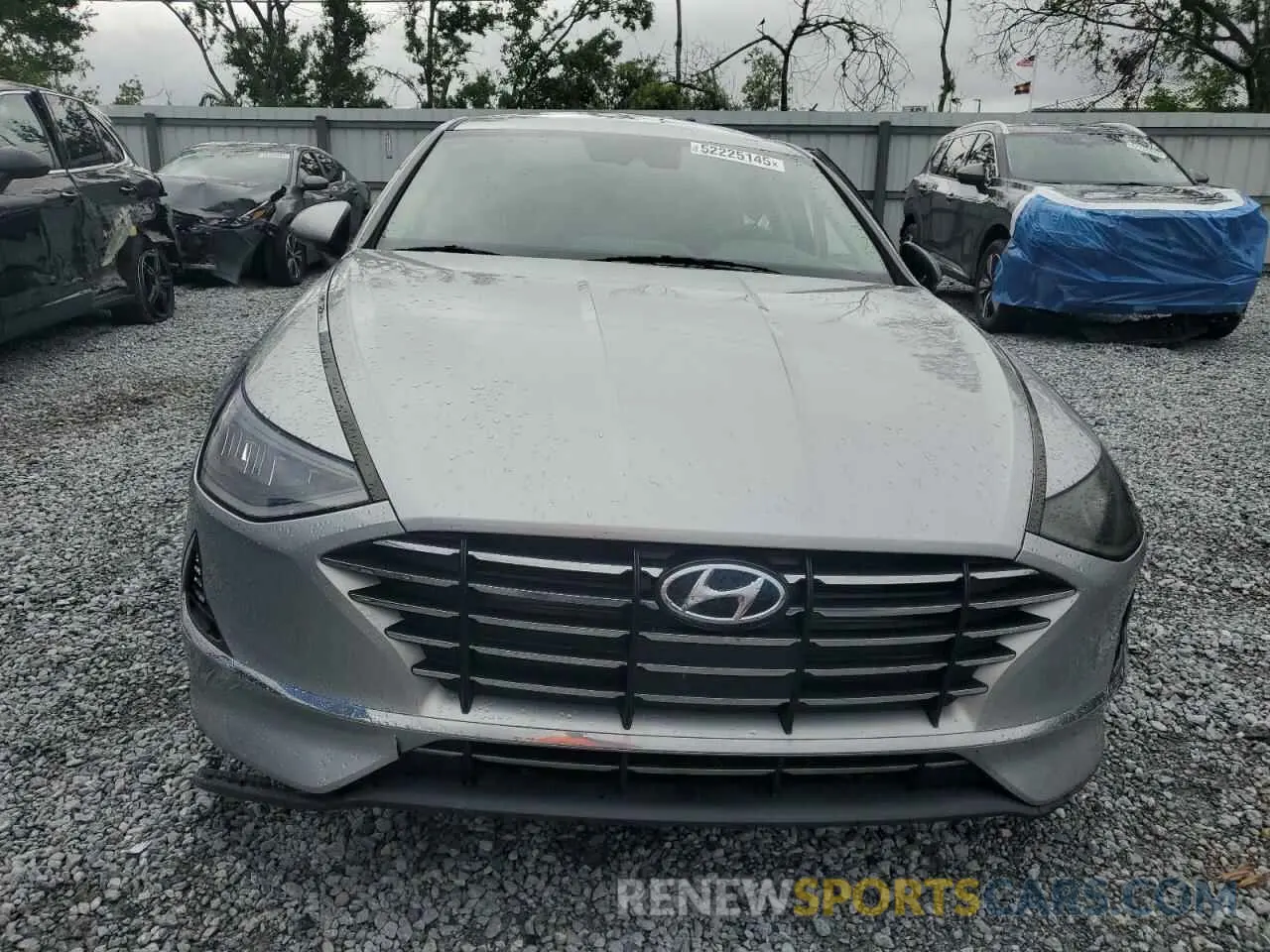 5 Photograph of a damaged car 5NPEG4JA2NH150380 HYUNDAI SONATA 2022