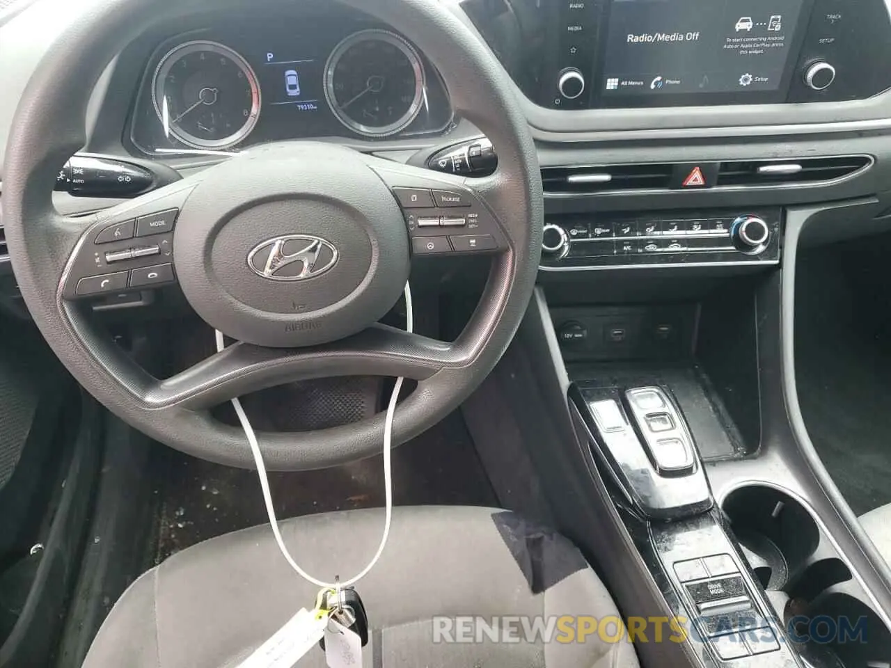 8 Photograph of a damaged car 5NPEG4JA2NH150380 HYUNDAI SONATA 2022