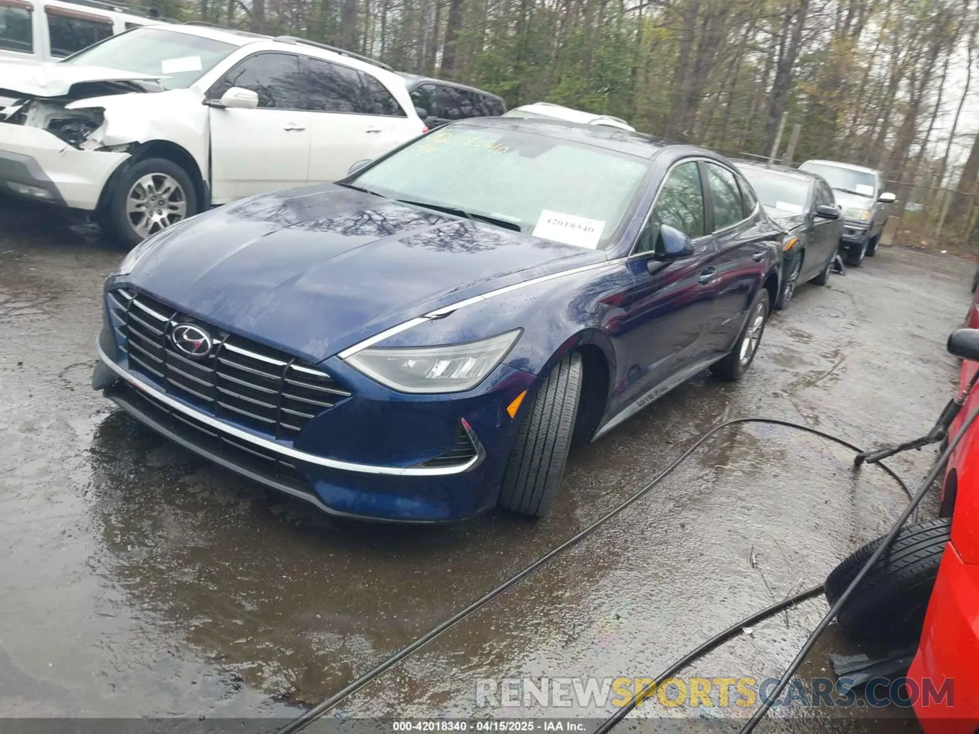2 Photograph of a damaged car 5NPEG4JA3NH146189 HYUNDAI SONATA 2022