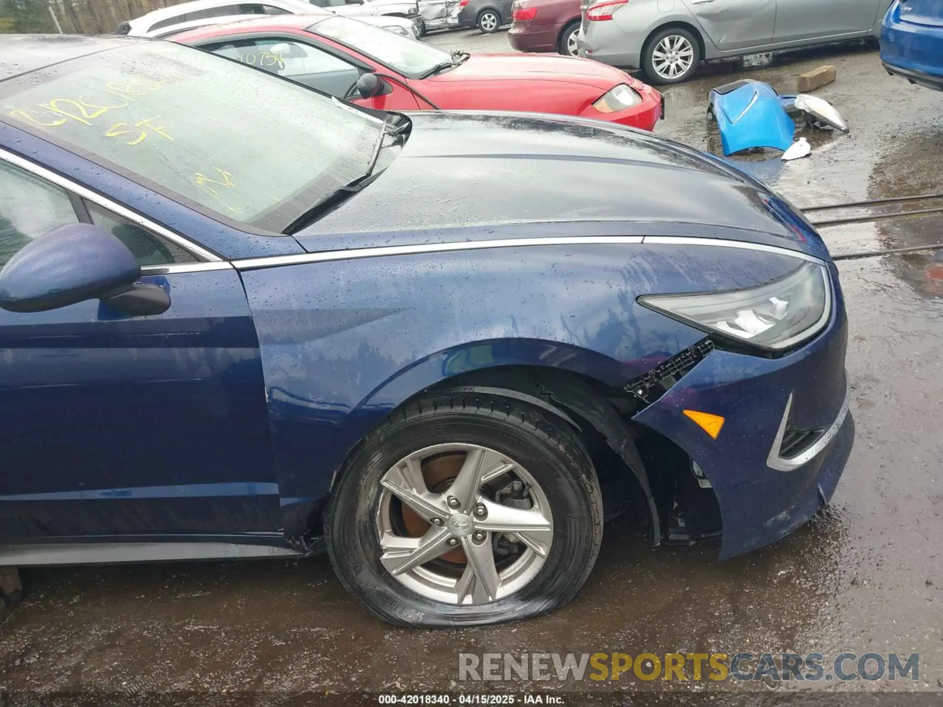 6 Photograph of a damaged car 5NPEG4JA3NH146189 HYUNDAI SONATA 2022