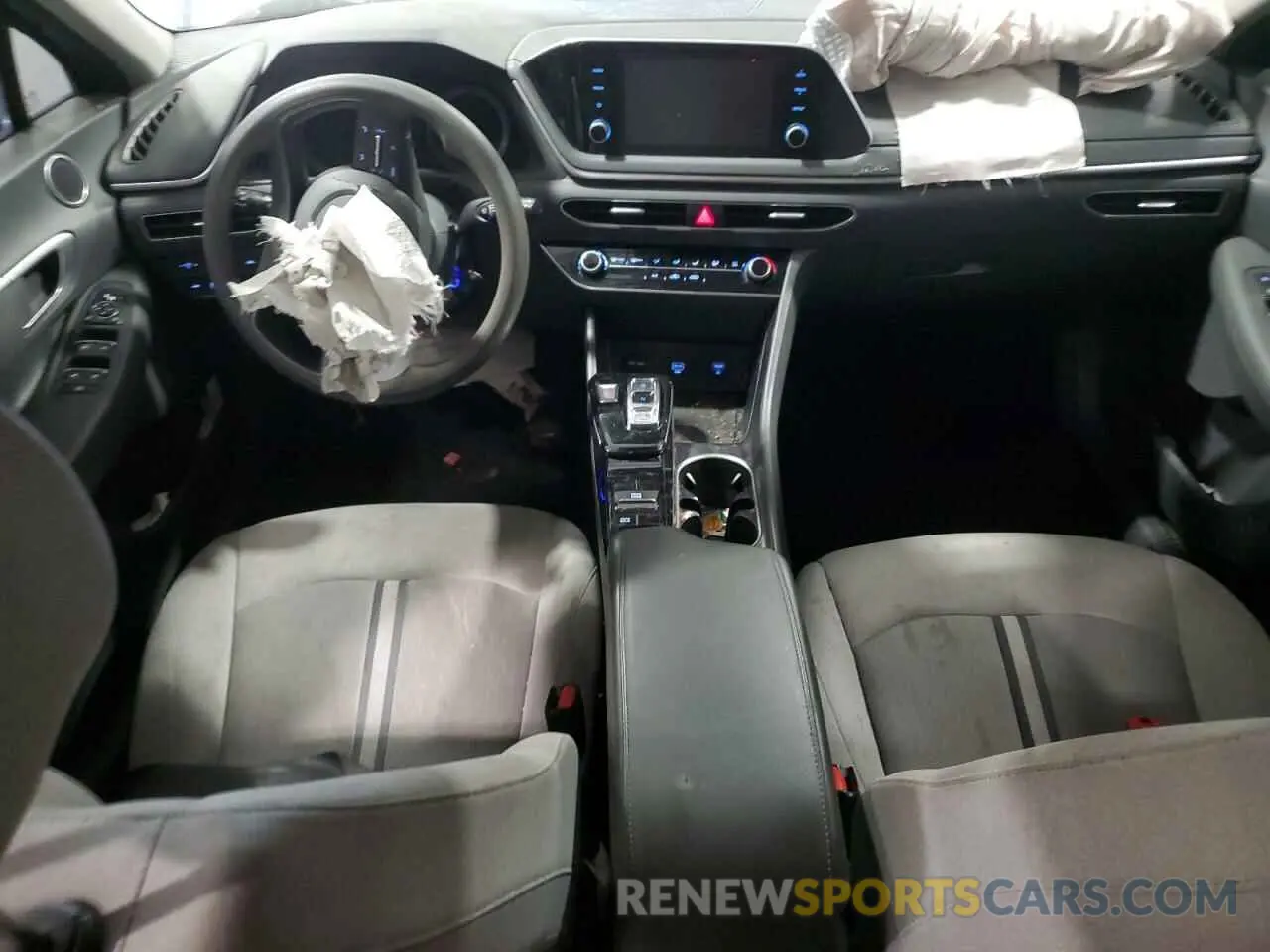 8 Photograph of a damaged car 5NPEG4JA5NH139034 HYUNDAI SONATA 2022