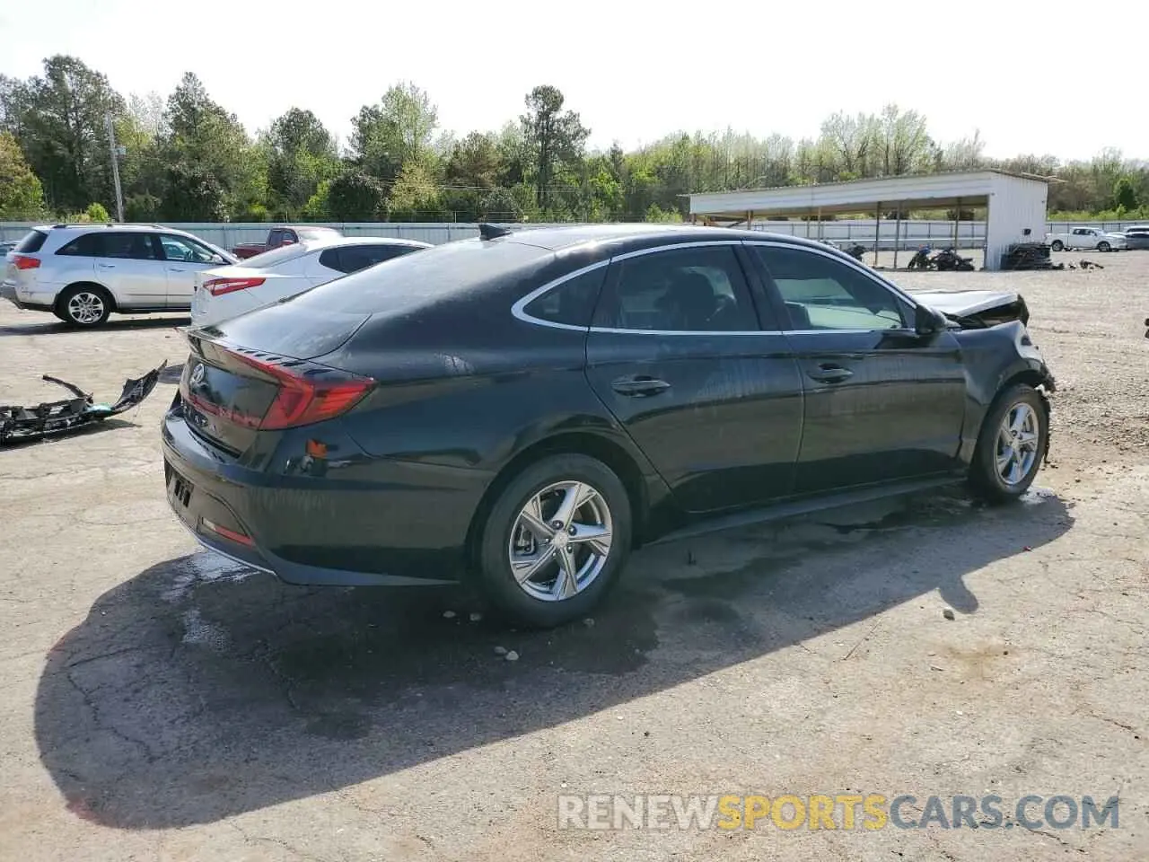 3 Photograph of a damaged car 5NPEG4JA9NH135231 HYUNDAI SONATA 2022