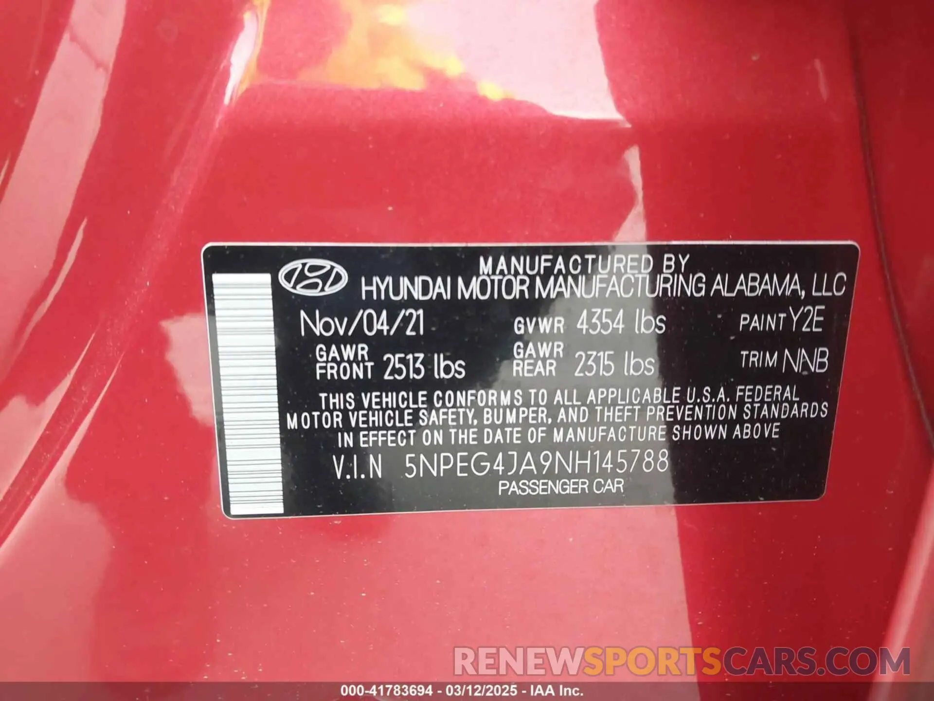 9 Photograph of a damaged car 5NPEG4JA9NH145788 HYUNDAI SONATA 2022