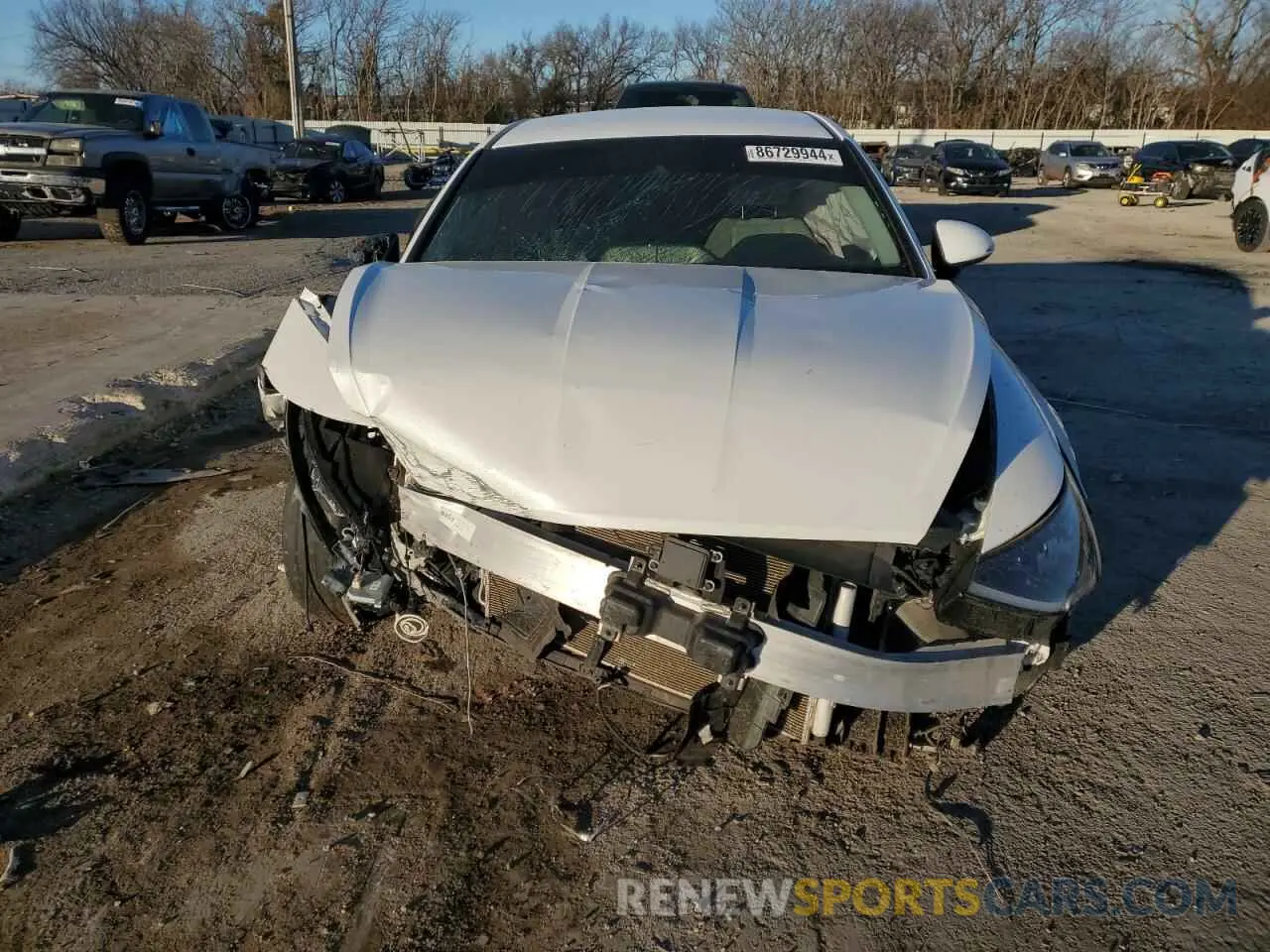 5 Photograph of a damaged car 5NPEG4JA9NH148089 HYUNDAI SONATA 2022