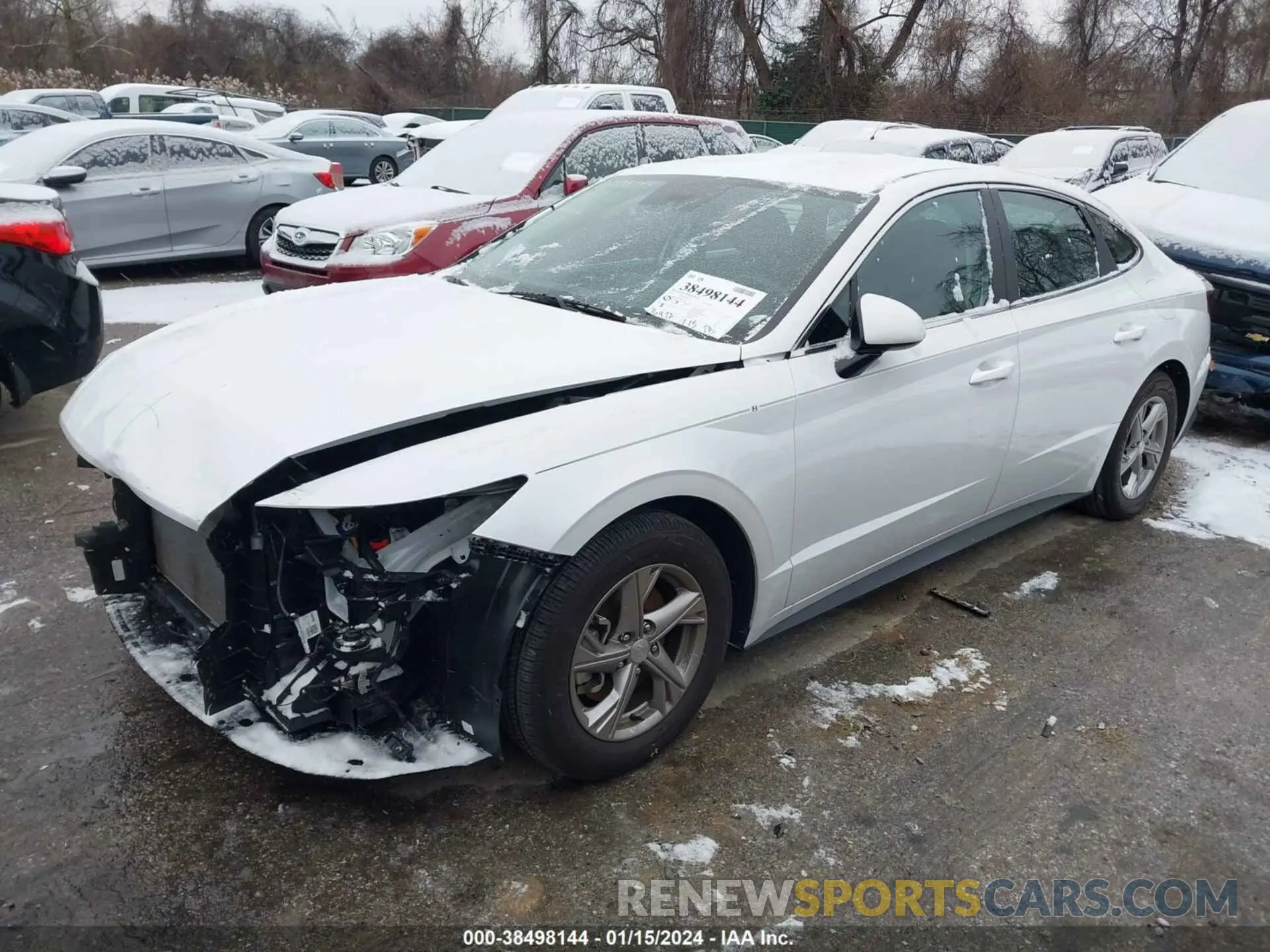 2 Photograph of a damaged car 5NPEG4JAXNH143533 HYUNDAI SONATA 2022