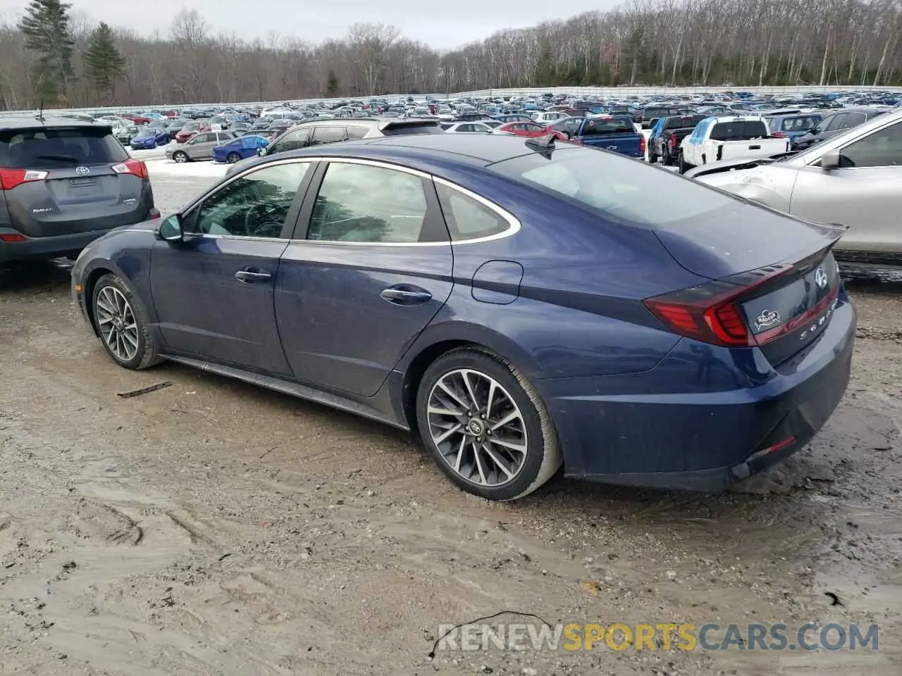 2 Photograph of a damaged car 5NPEH4J22NH146951 HYUNDAI SONATA 2022