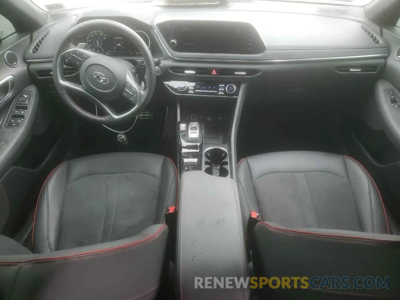 8 Photograph of a damaged car 5NPEJ4J23NH140239 HYUNDAI SONATA 2022